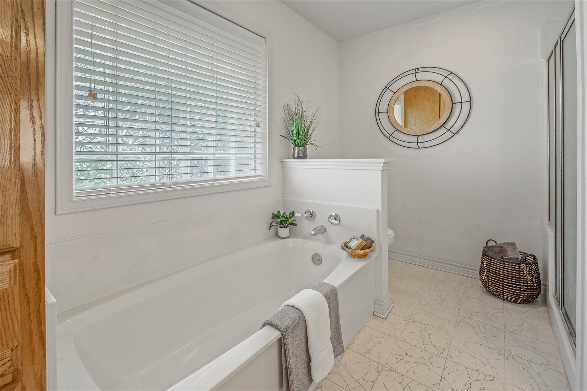 1110 County Road 439, Dime Box, TX 77853