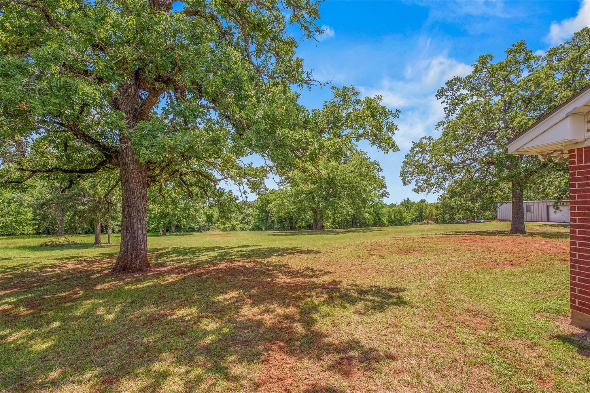 1110 County Road 439, Dime Box, TX 77853