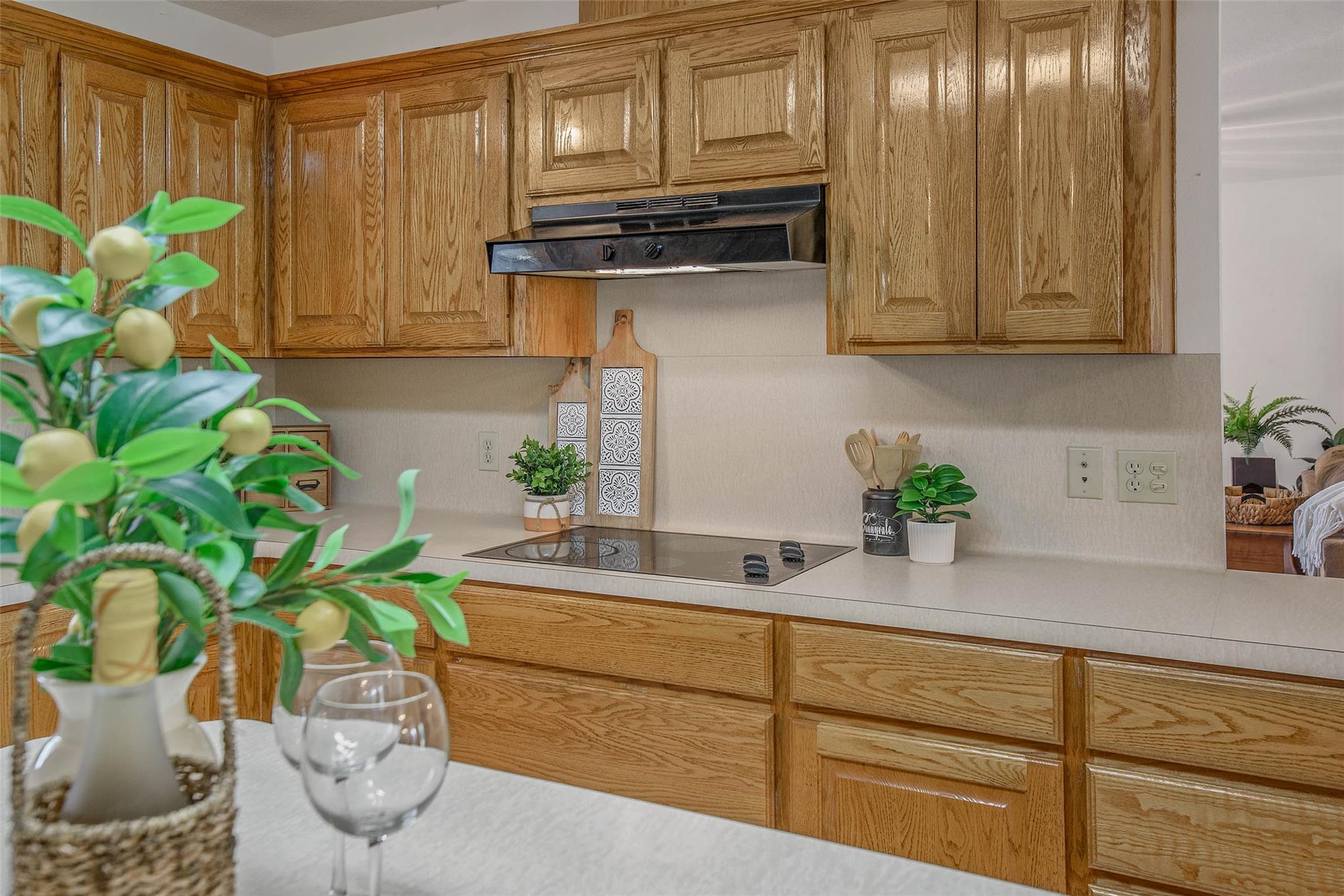 1110 County Road 439, Dime Box, TX 77853