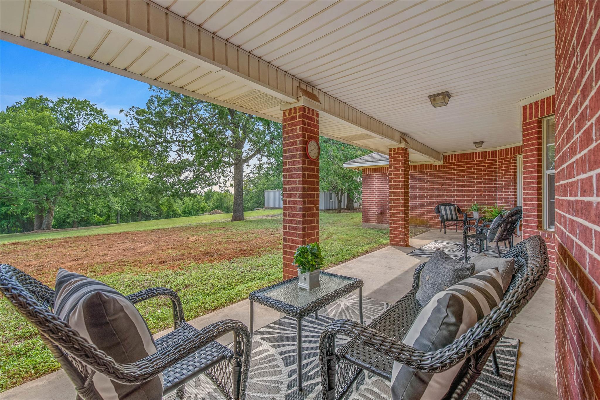 1110 County Road 439, Dime Box, TX 77853