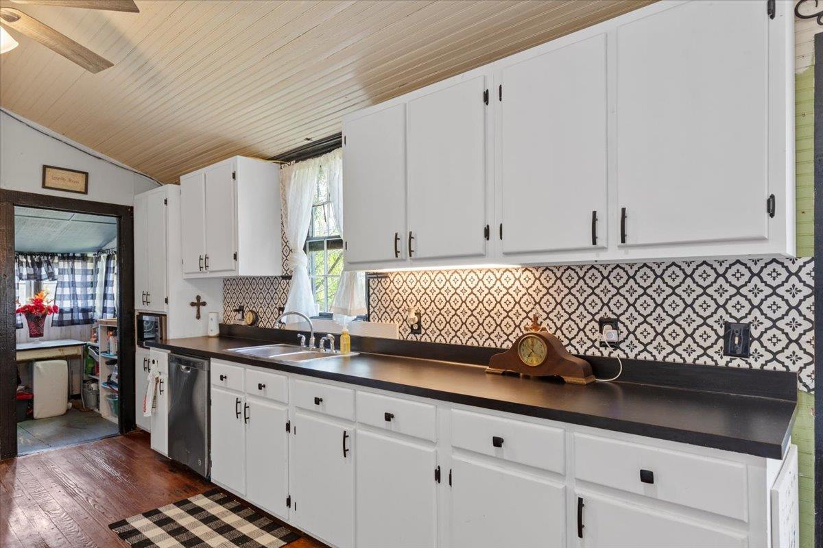 3848 S Highway 304, Rosanky, TX 78953