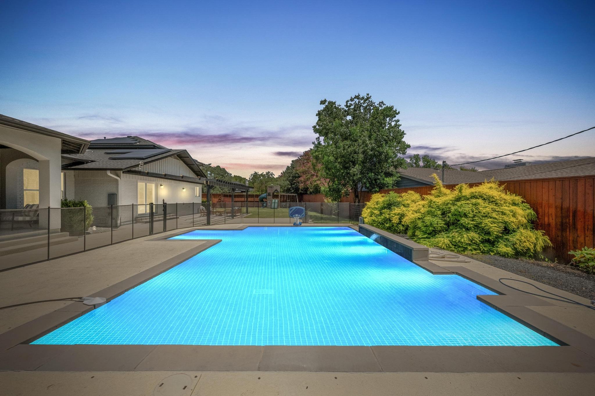 4803 Fairview Dr, Austin, TX 78731