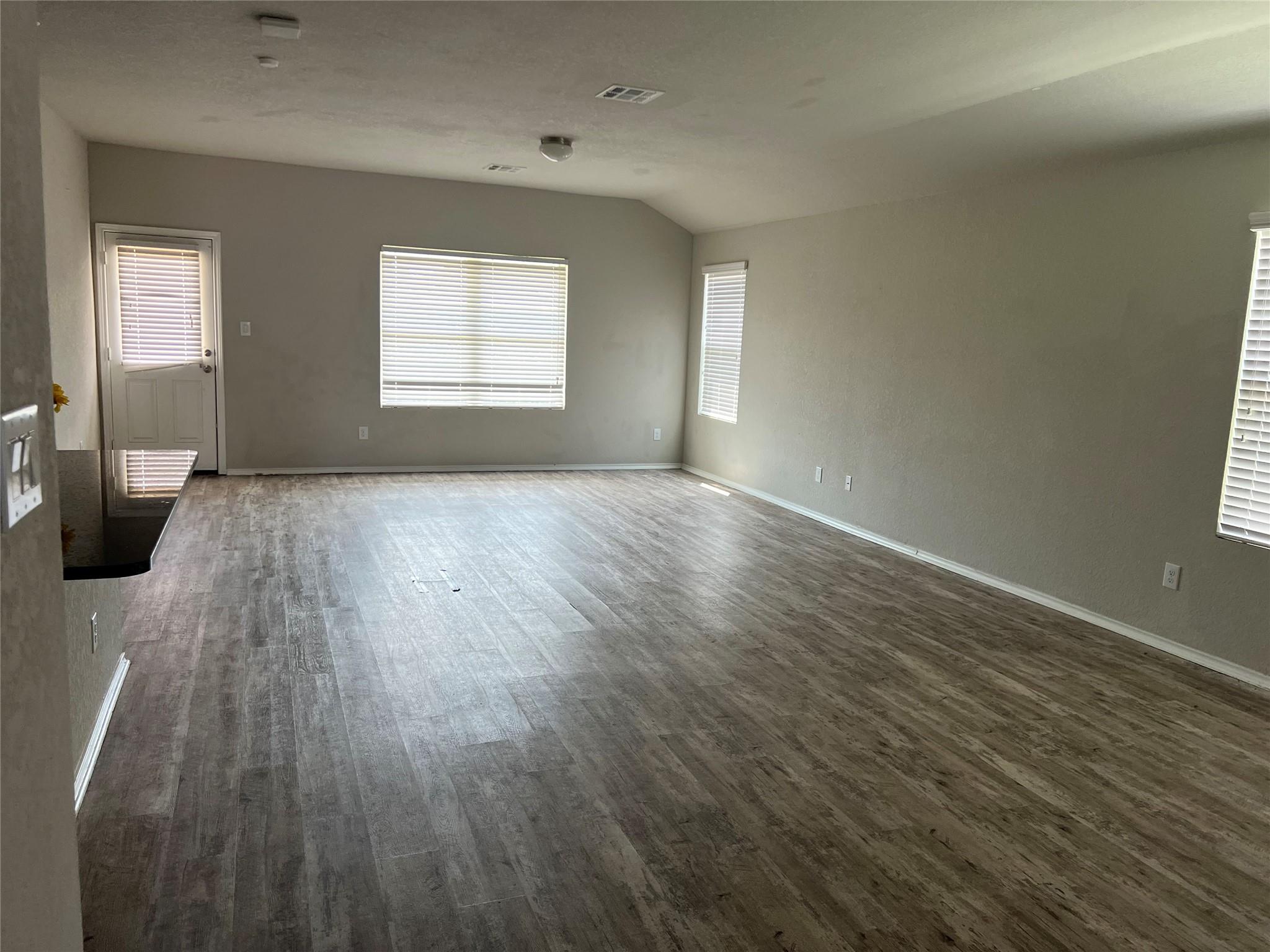 2425 Arctic Warbler, New Braunfels, TX 78130