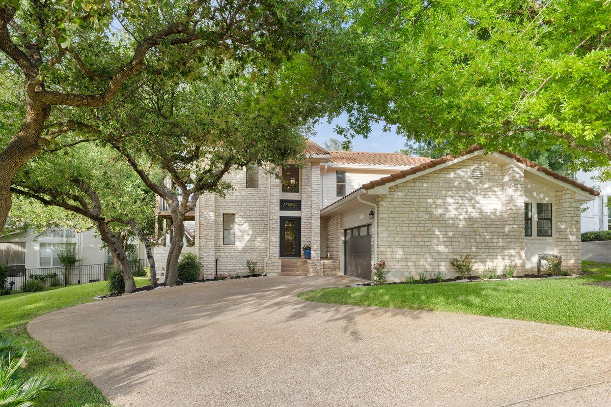 5 Valhalla Ct, Austin, TX 78738