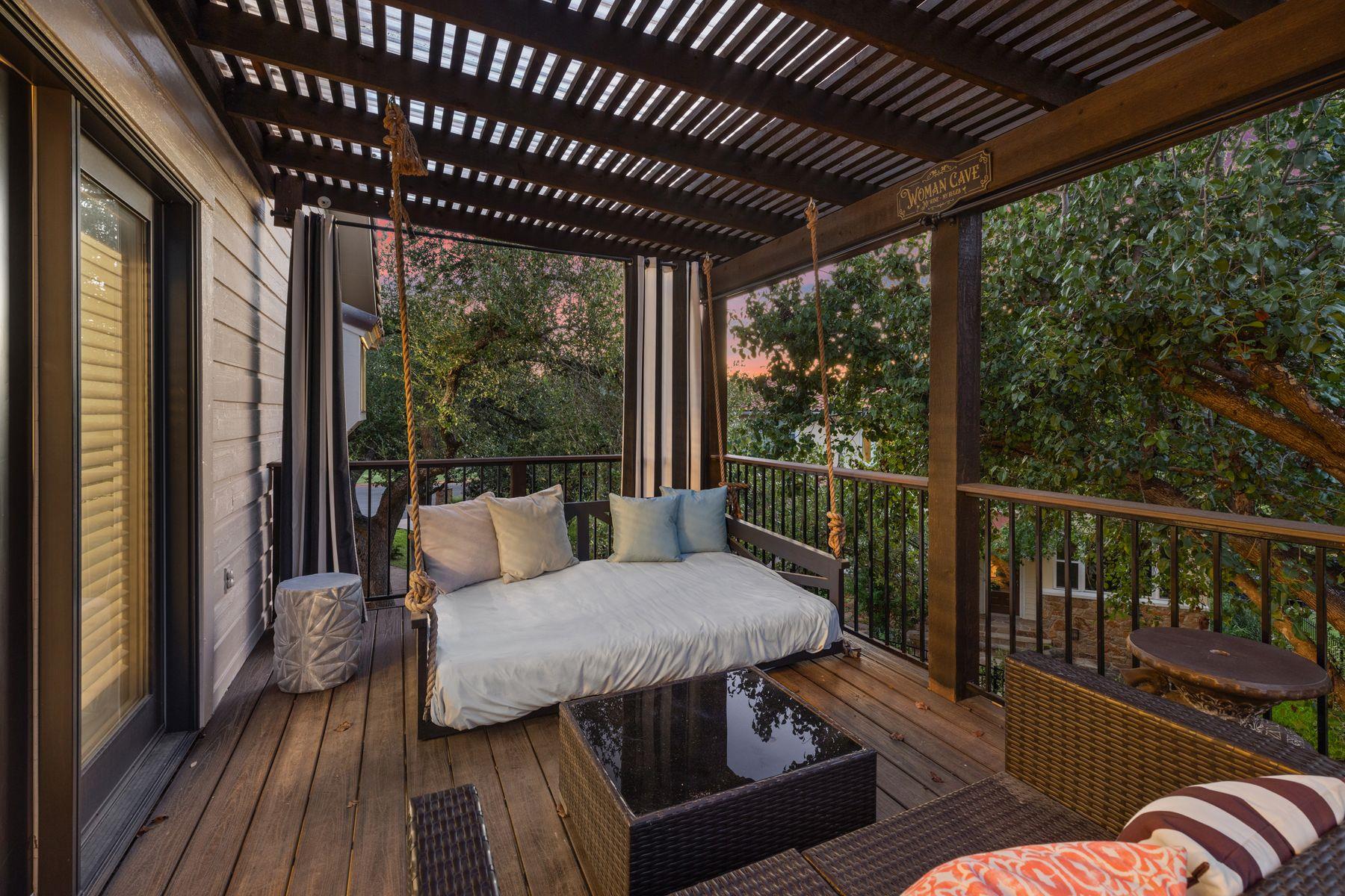 5 Valhalla Ct, Austin, TX 78738