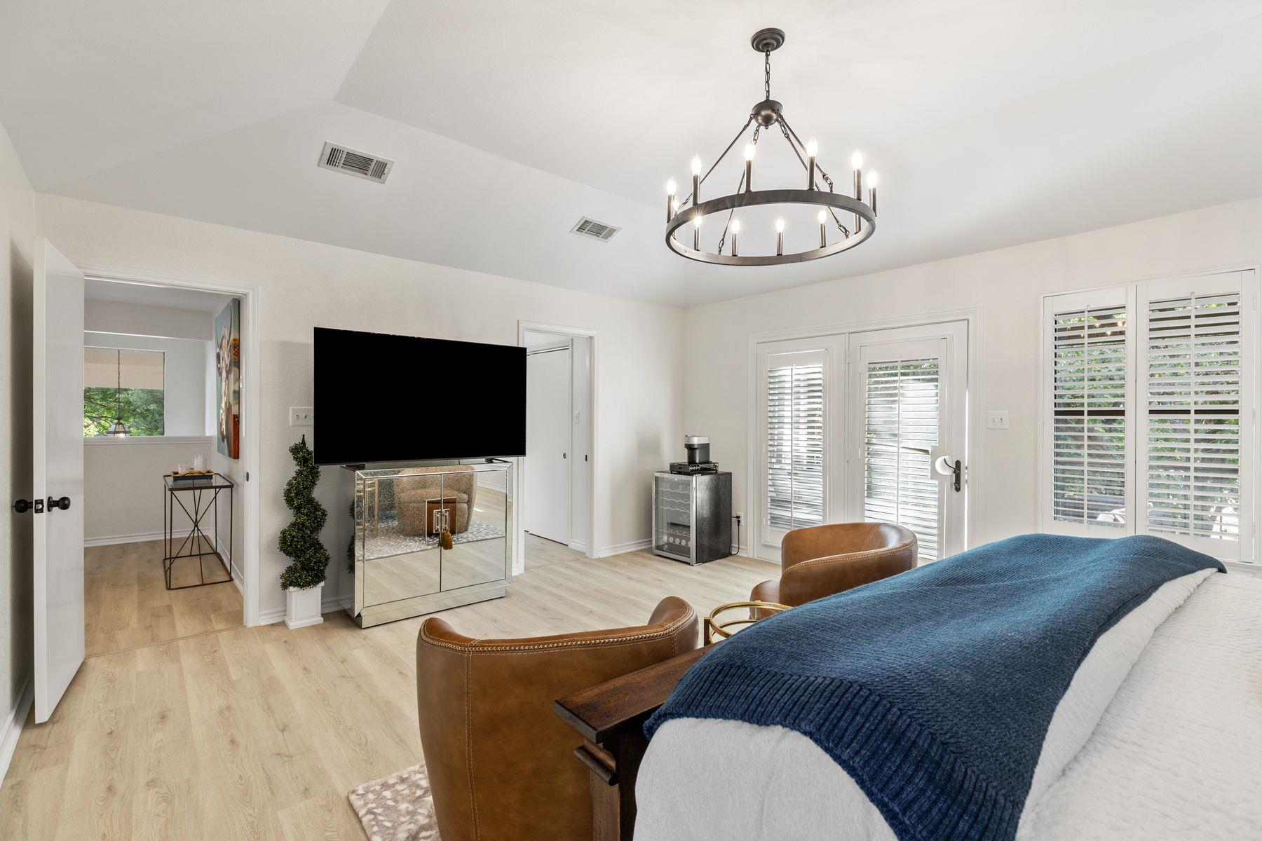 5 Valhalla Ct, Austin, TX 78738