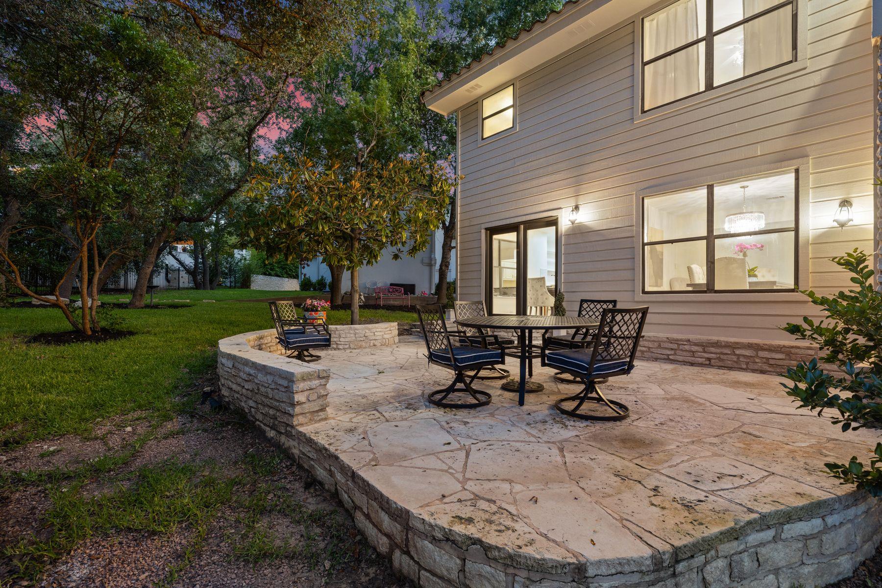 5 Valhalla Ct, Austin, TX 78738