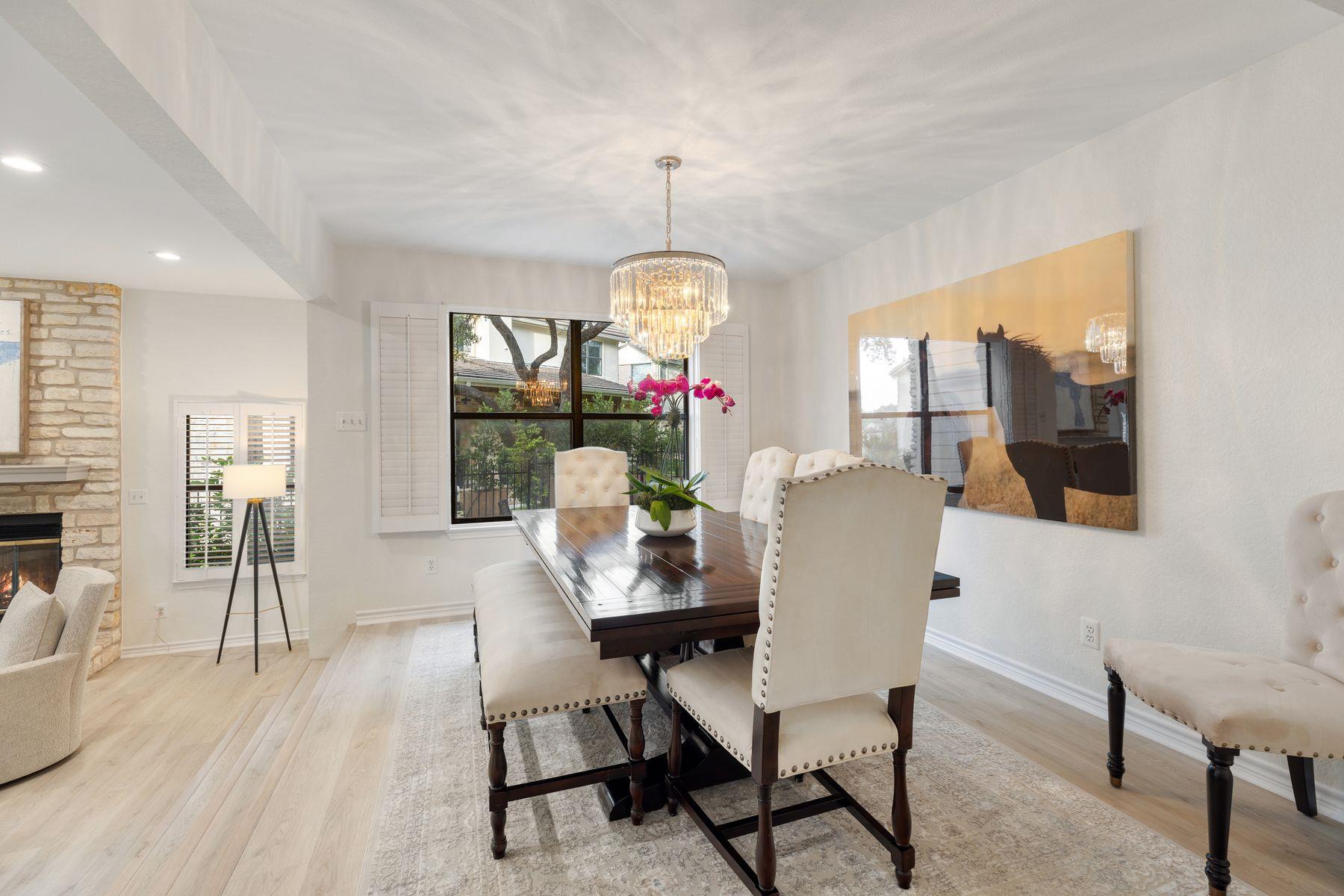 5 Valhalla Ct, Austin, TX 78738