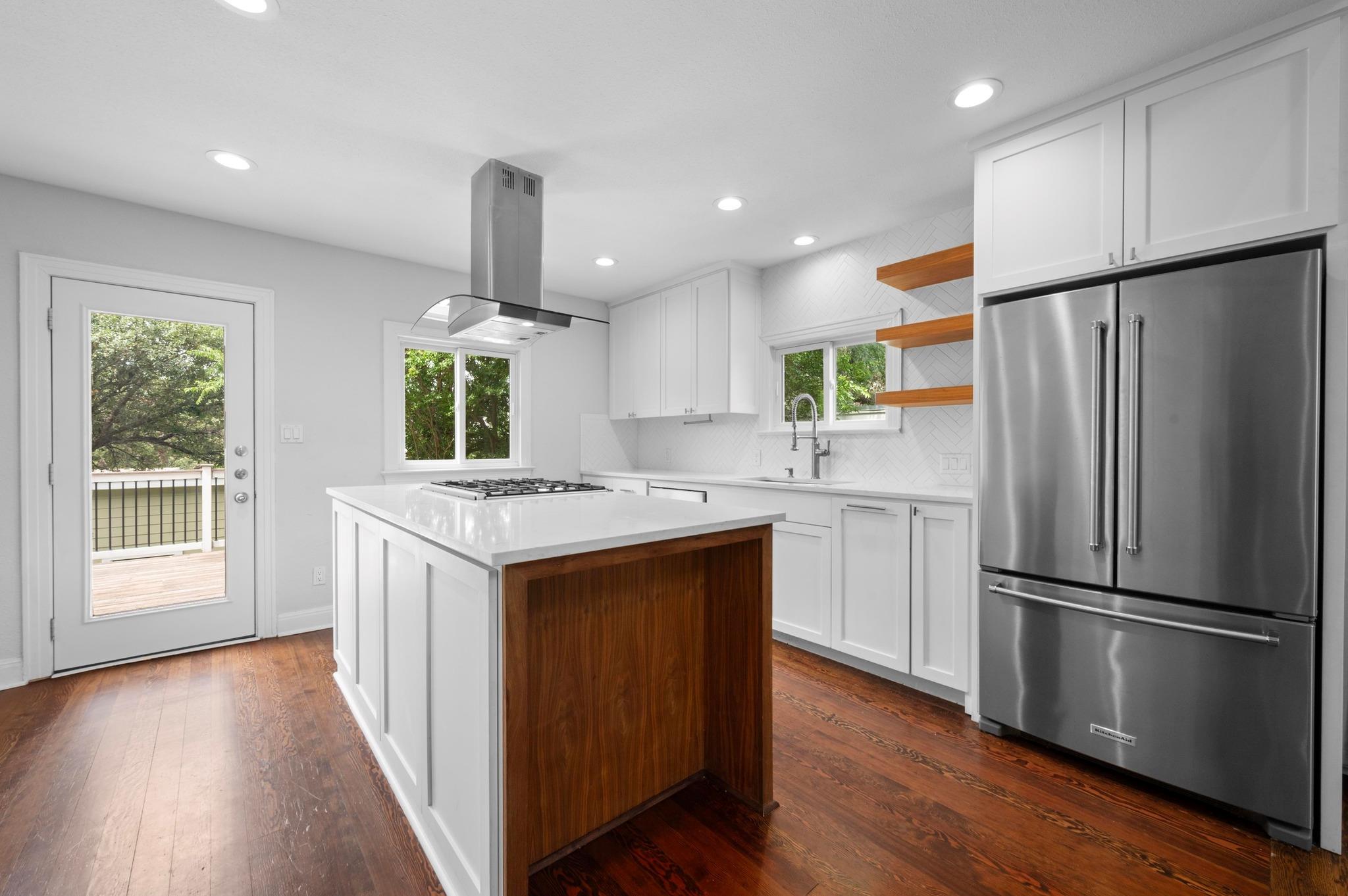 2109 W 10th St, Austin, TX 78703