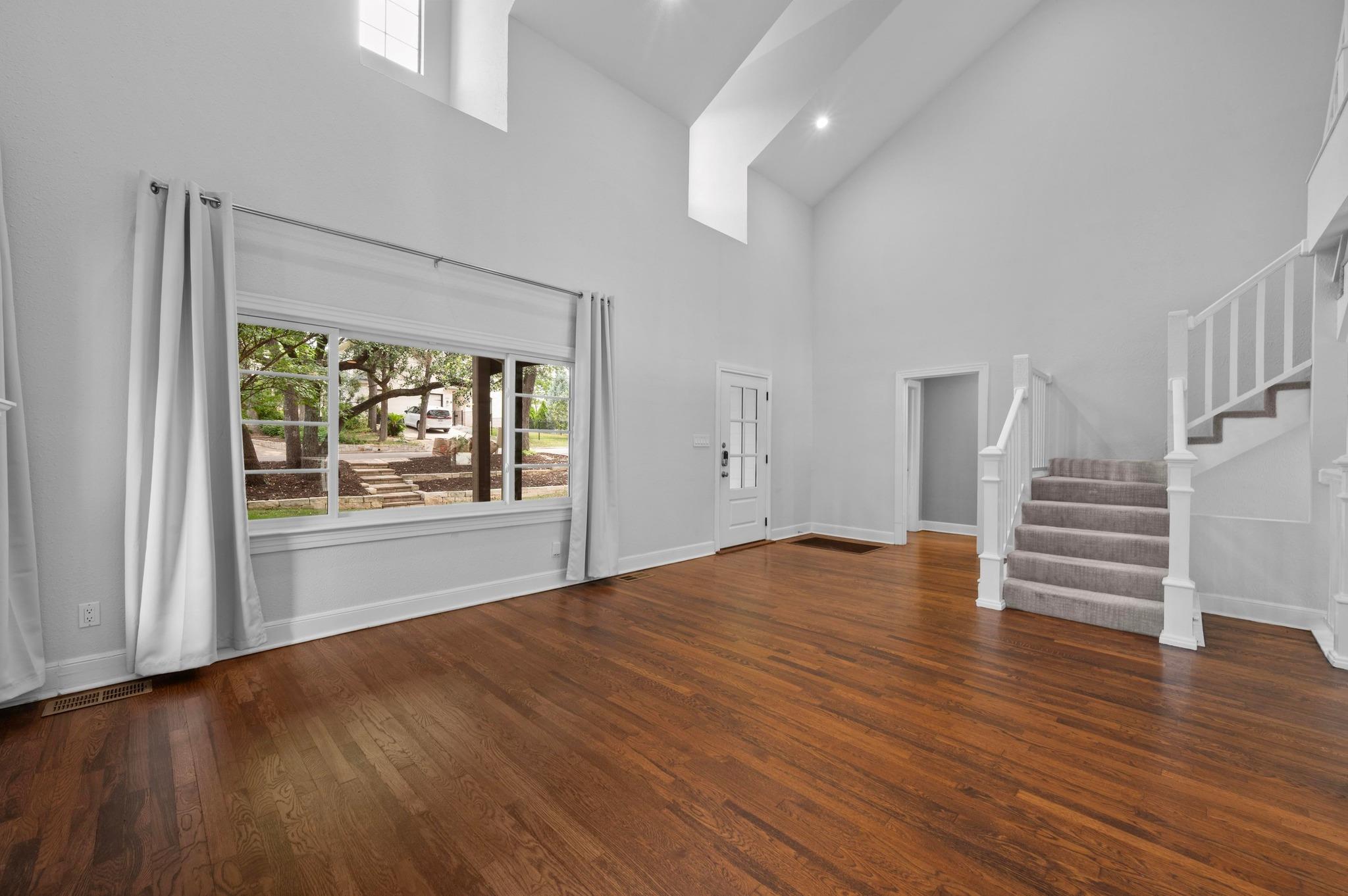 2109 W 10th St, Austin, TX 78703