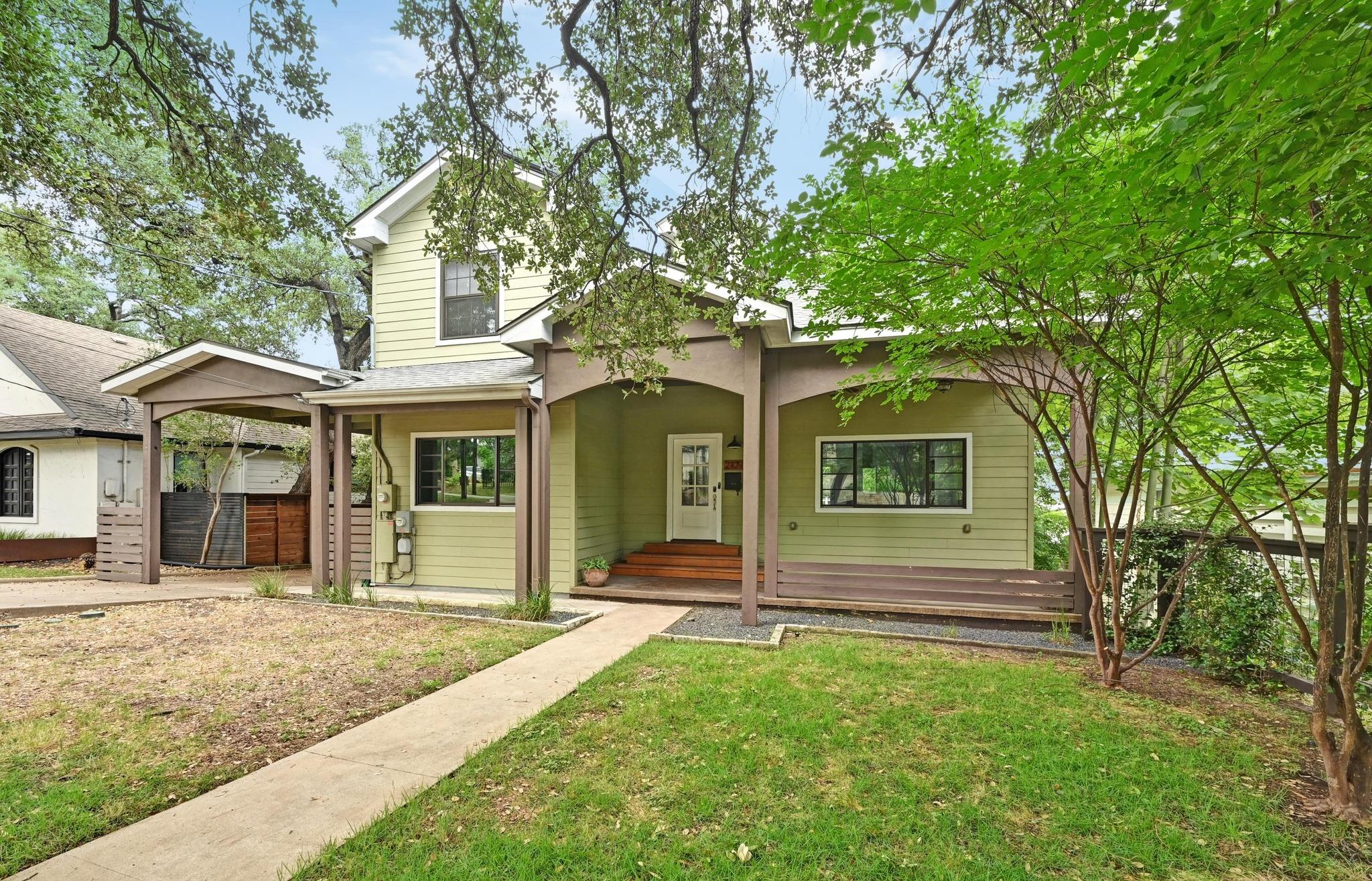 2109 W 10th St, Austin, TX 78703