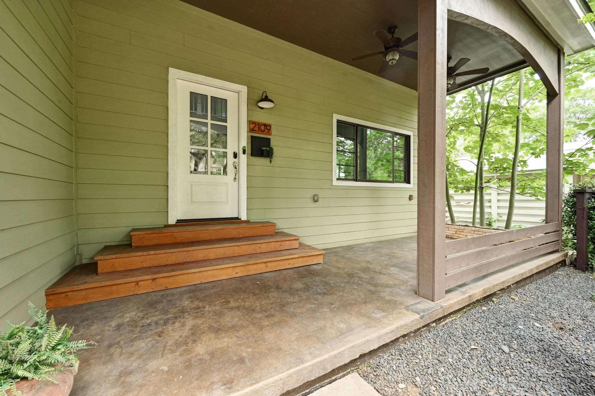 2109 W 10th St, Austin, TX 78703