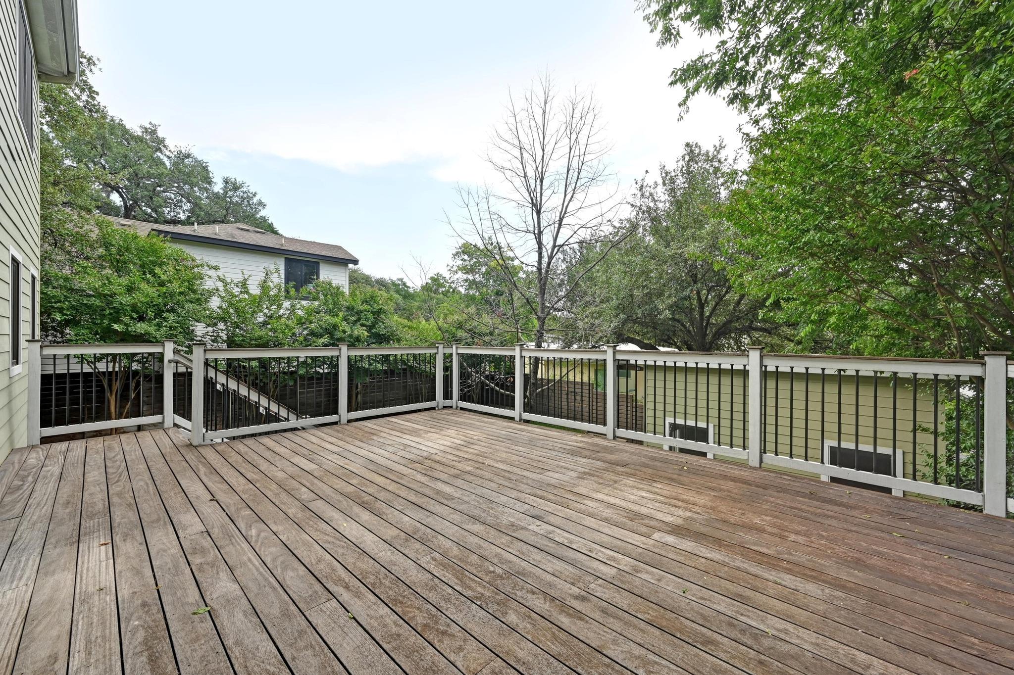 2109 W 10th St, Austin, TX 78703
