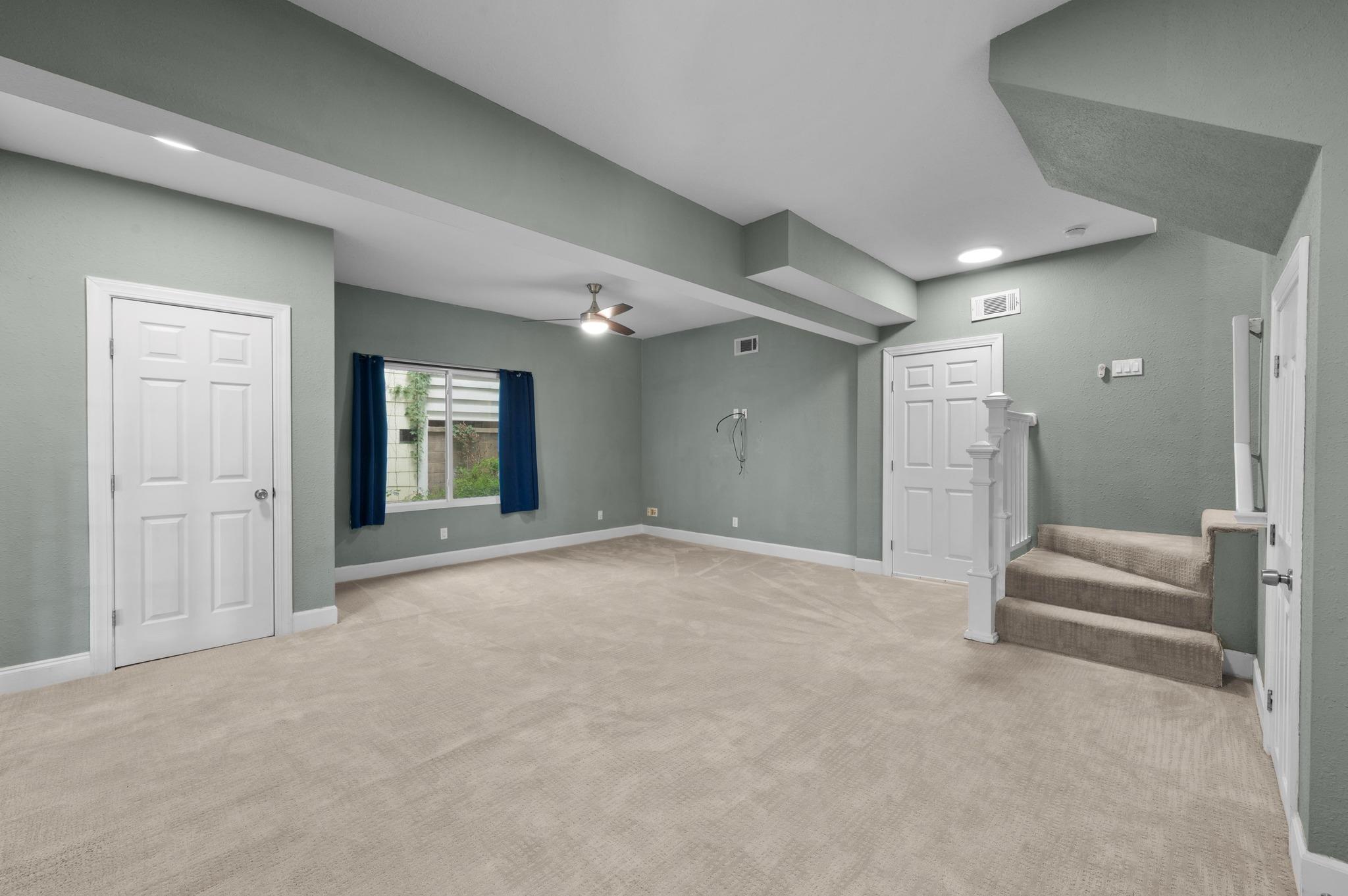 2109 W 10th St, Austin, TX 78703