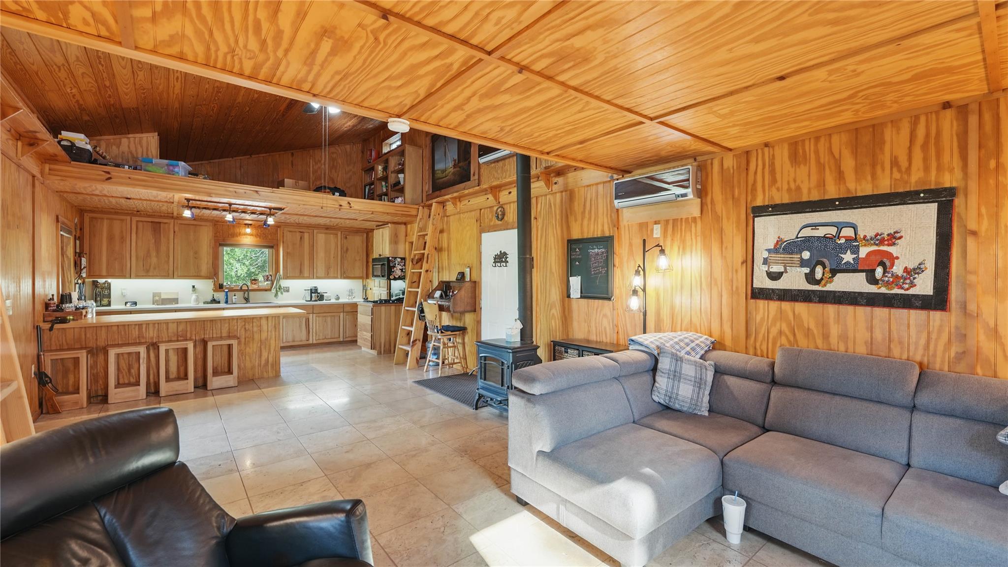 5775 County Road 200, Liberty Hill, TX 78642