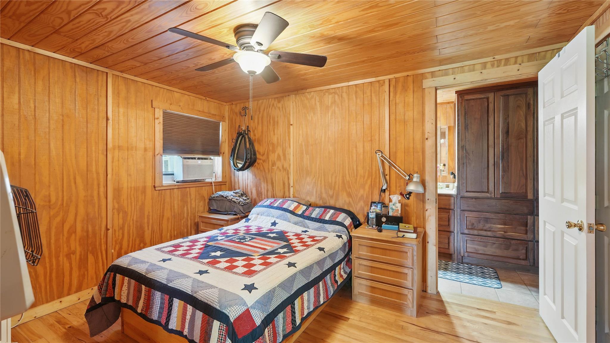 5775 County Road 200, Liberty Hill, TX 78642