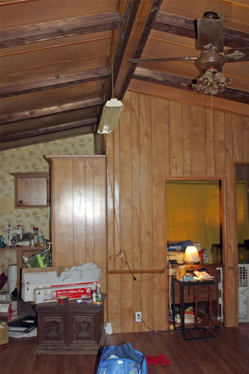 1023 Sierra Dr, Lockhart, TX 78644