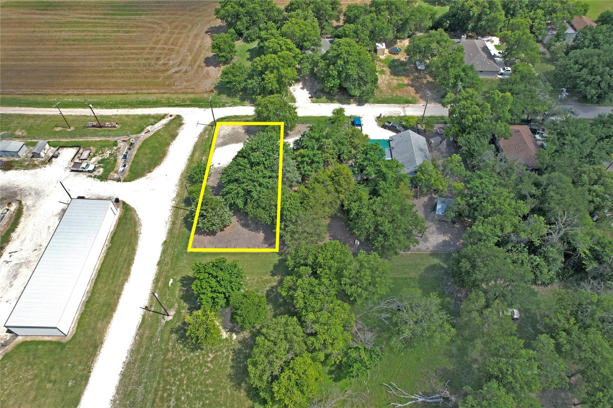 805 E Lamb # Lot 10, Granger, TX 76530