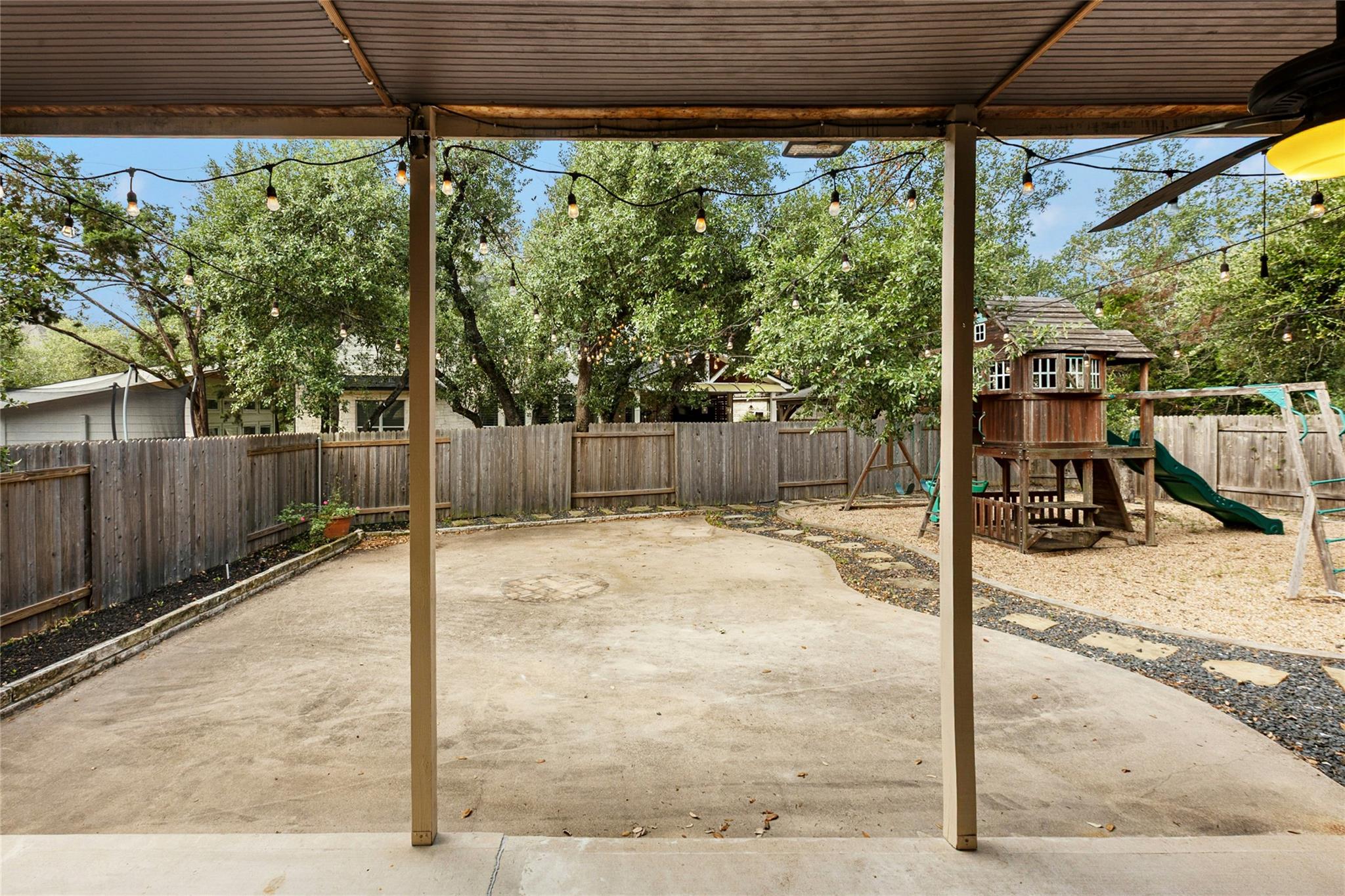 7420 Jaborandi Dr, Austin, TX 78739