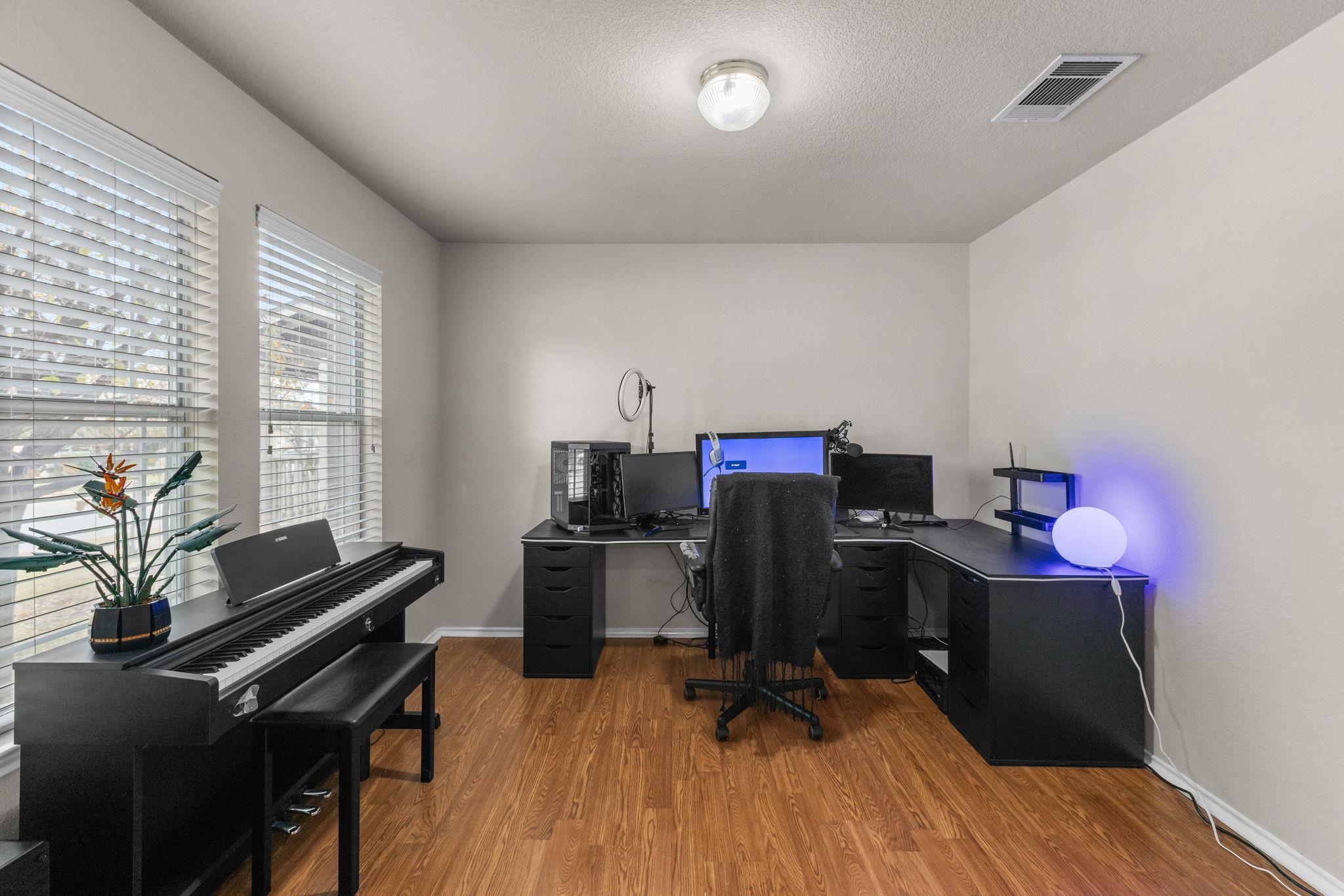 1602 Big Thicket Dr, Cedar Park, TX 78613