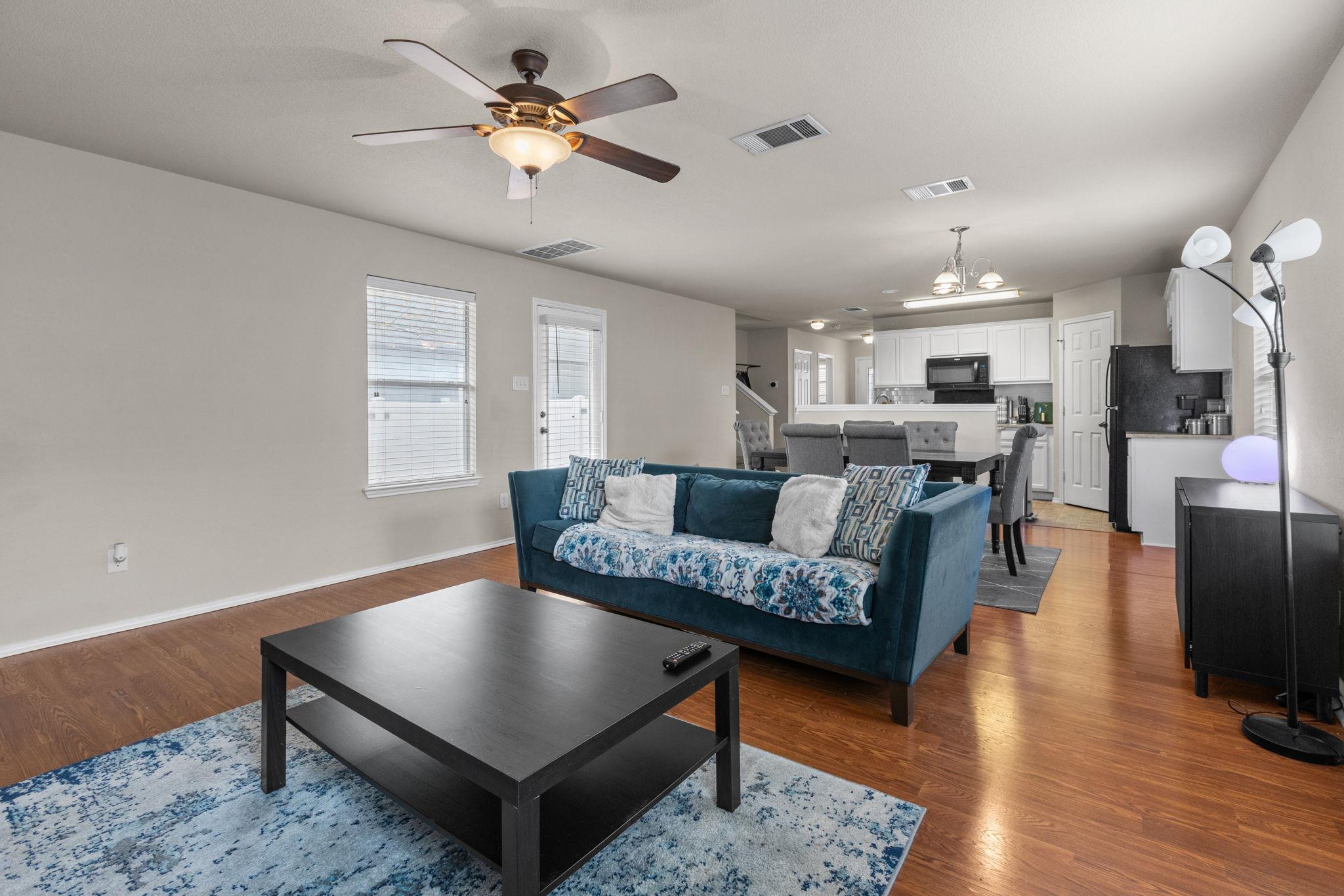 1602 Big Thicket Dr, Cedar Park, TX 78613