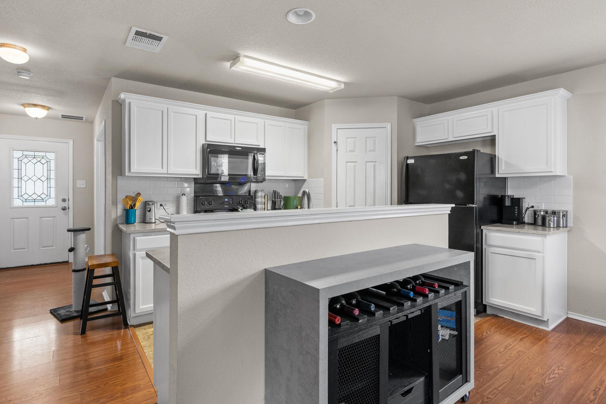 1602 Big Thicket Dr, Cedar Park, TX 78613