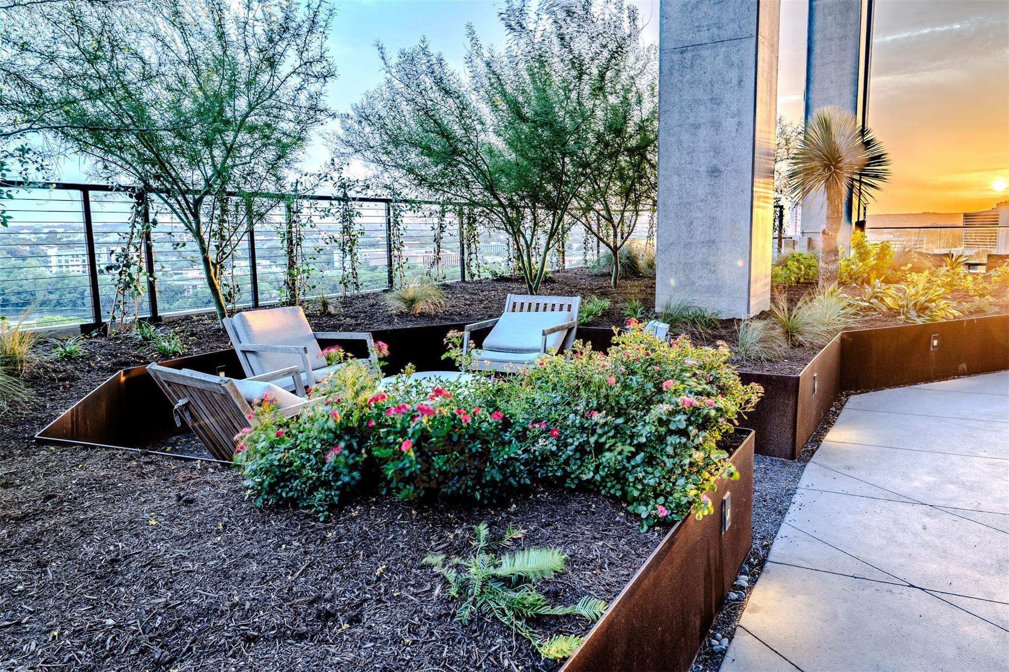 70 Rainey St # 2603, Austin, TX 78701