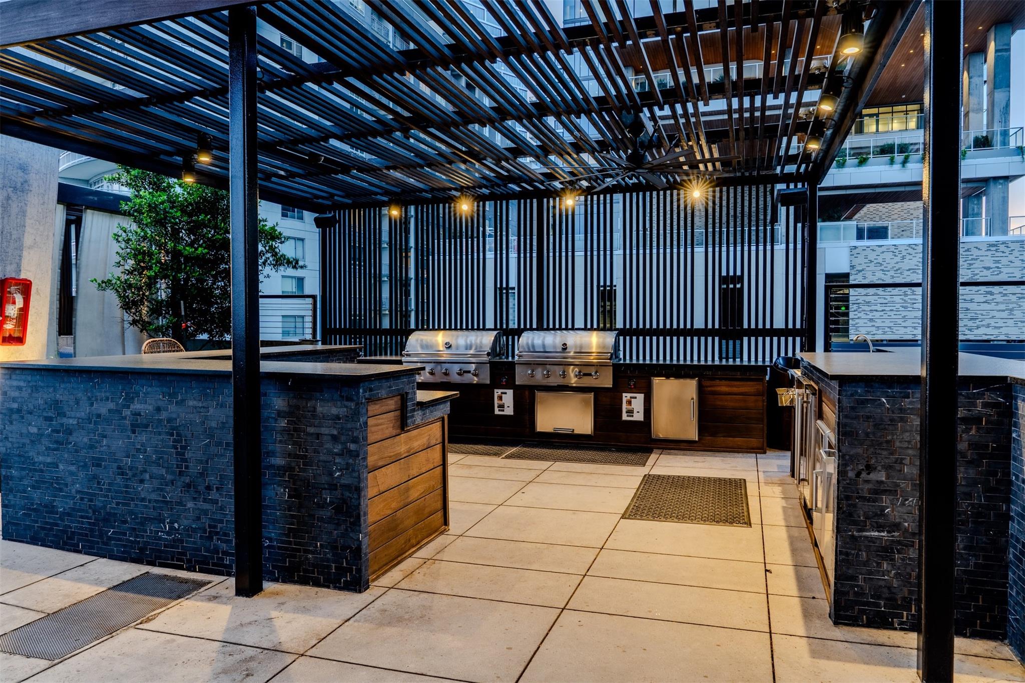 70 Rainey St # 2603, Austin, TX 78701