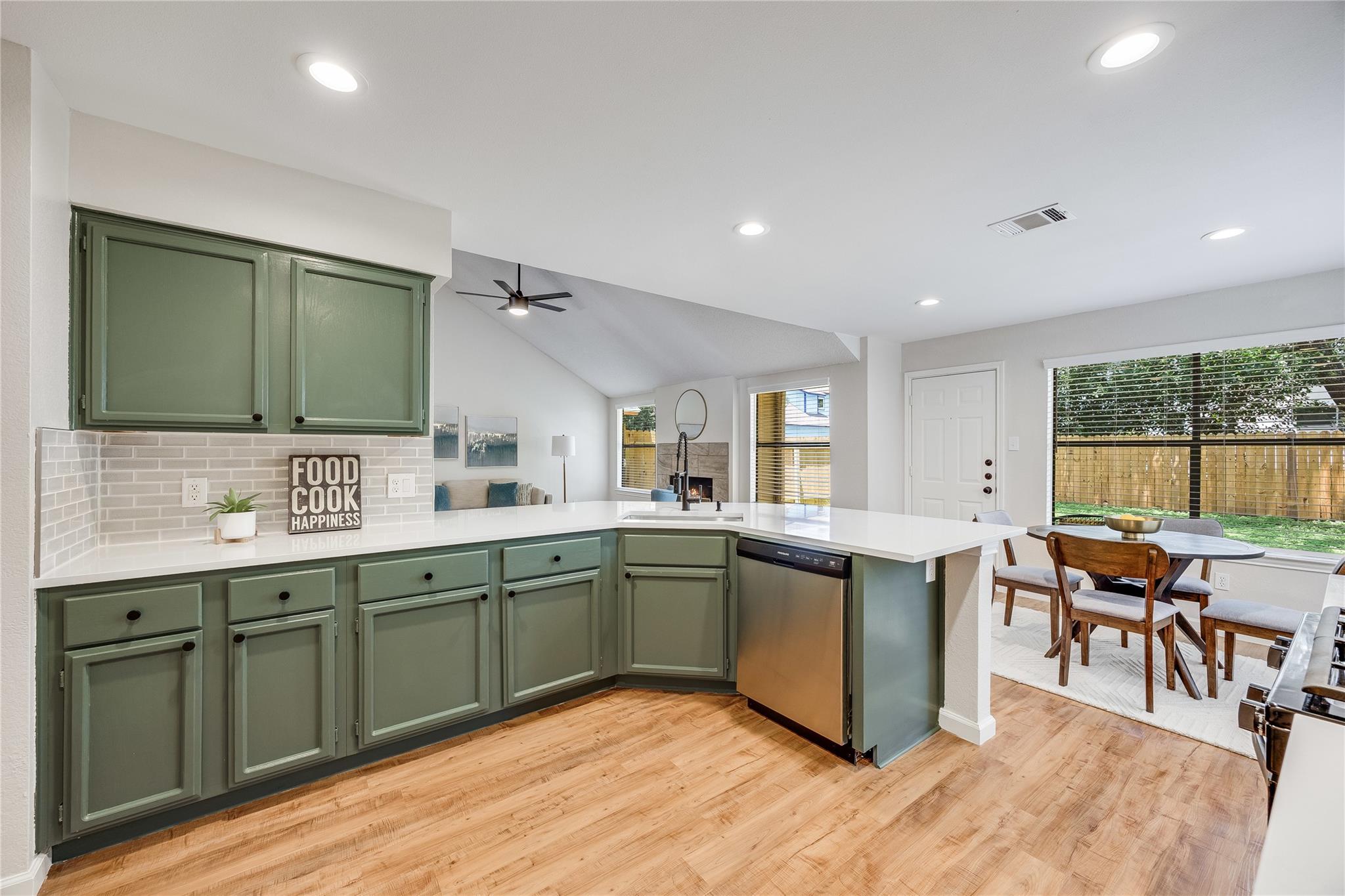 12910 Steeple Chase Dr, Austin, TX 78729