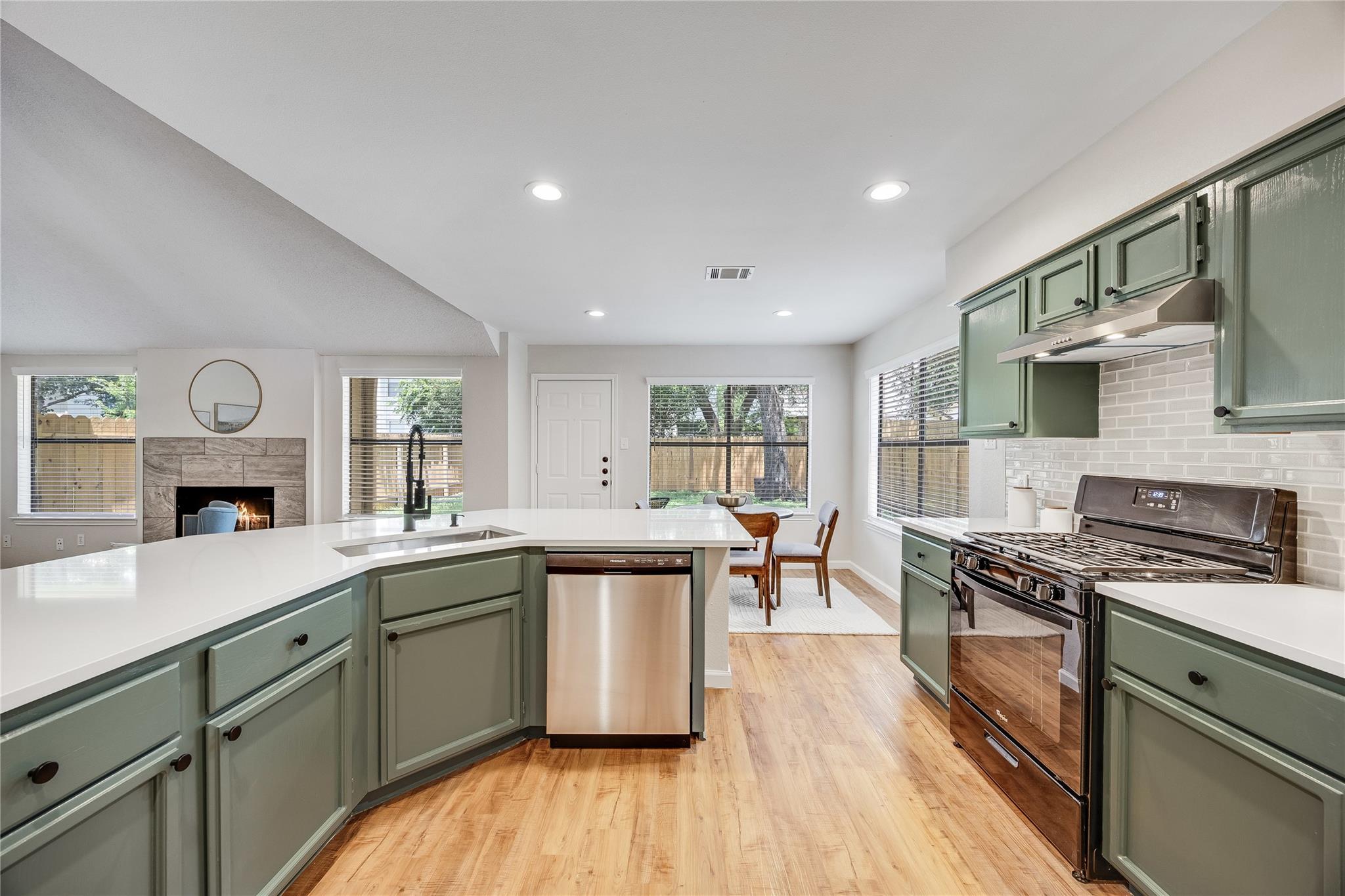 12910 Steeple Chase Dr, Austin, TX 78729