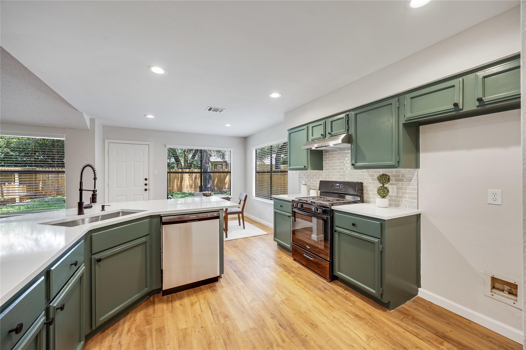 12910 Steeple Chase Dr, Austin, TX 78729