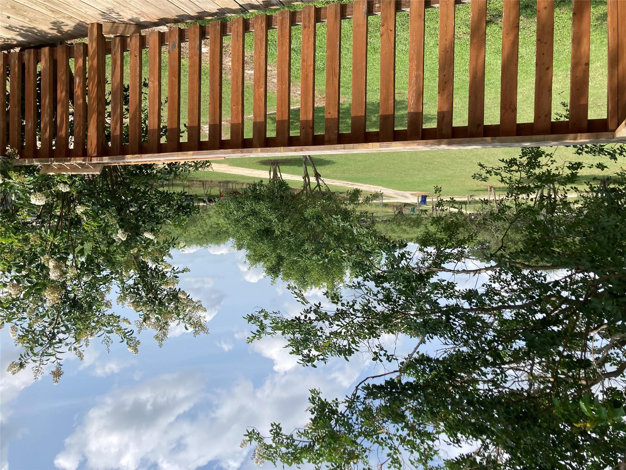 153 Royal Rd, Cedar Creek, TX 78612