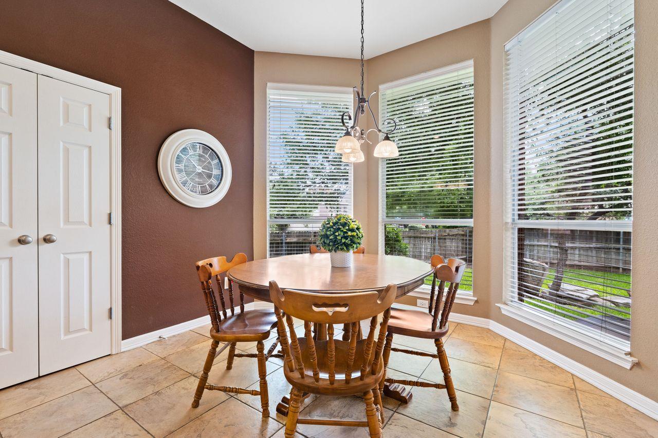 1613 Westend Pl, Round Rock, TX 78681