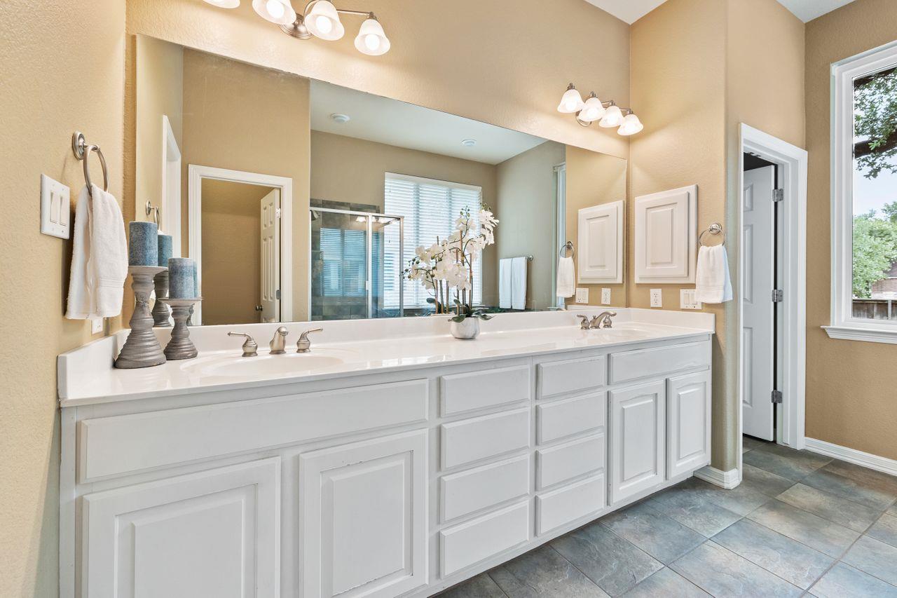 1613 Westend Pl, Round Rock, TX 78681