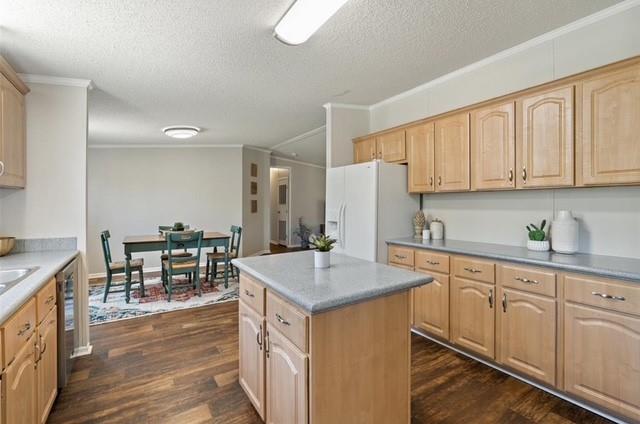 401 Buffalo Speedway, Driftwood, TX 78619