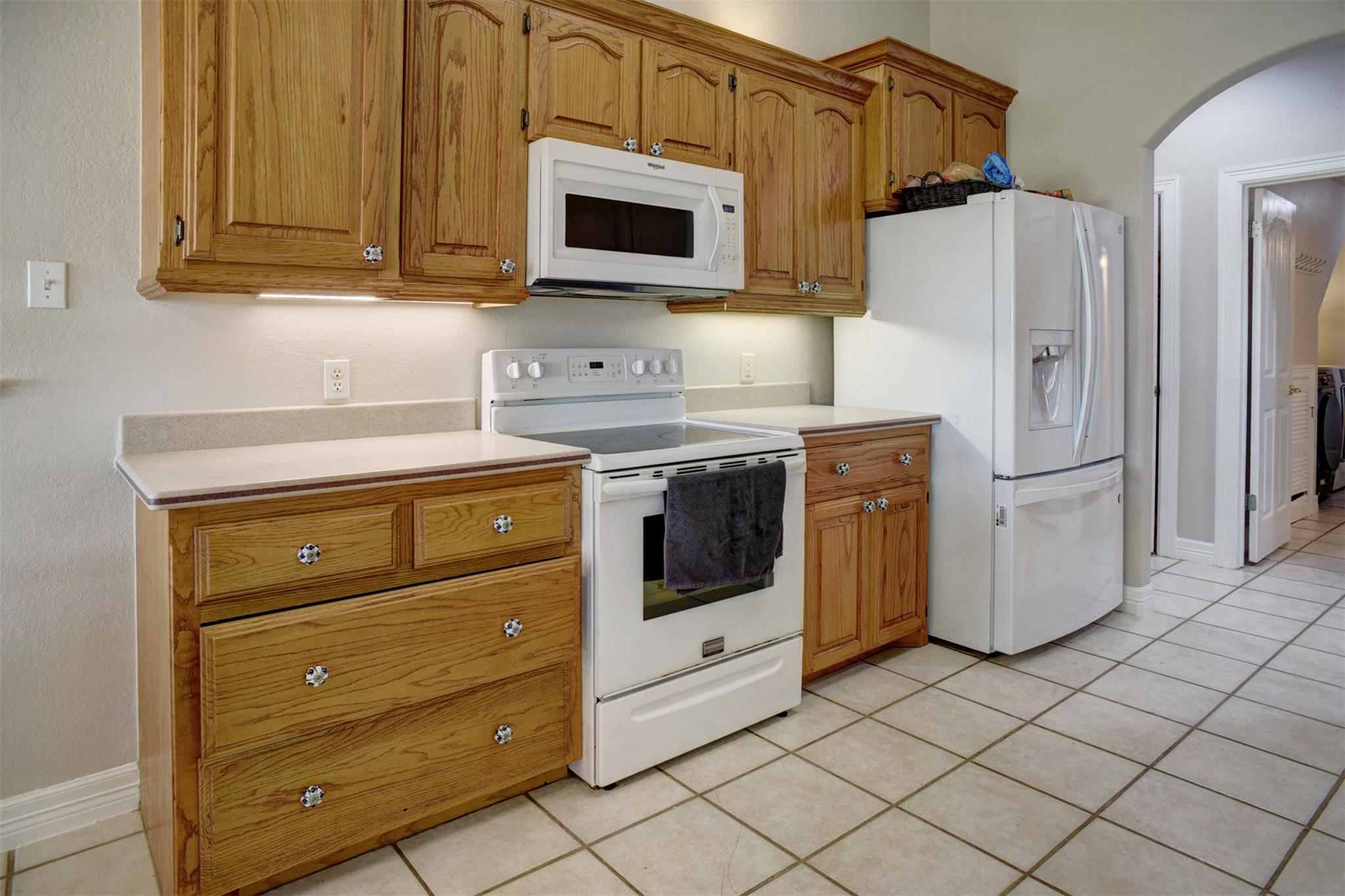 678 Ponderosa Rd, Bastrop, TX 78602