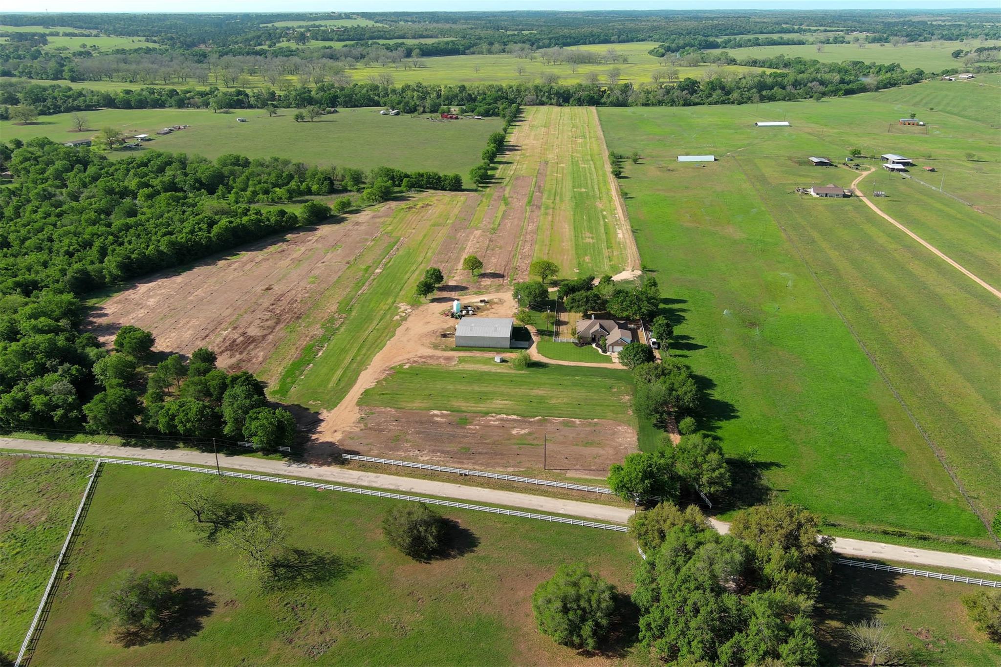 678 Ponderosa Rd, Bastrop, TX 78602