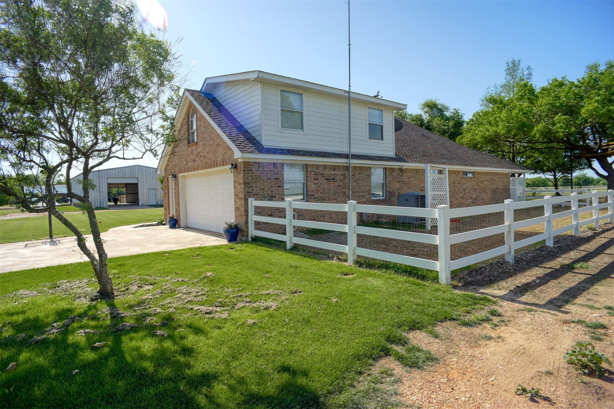 678 Ponderosa Rd, Bastrop, TX 78602