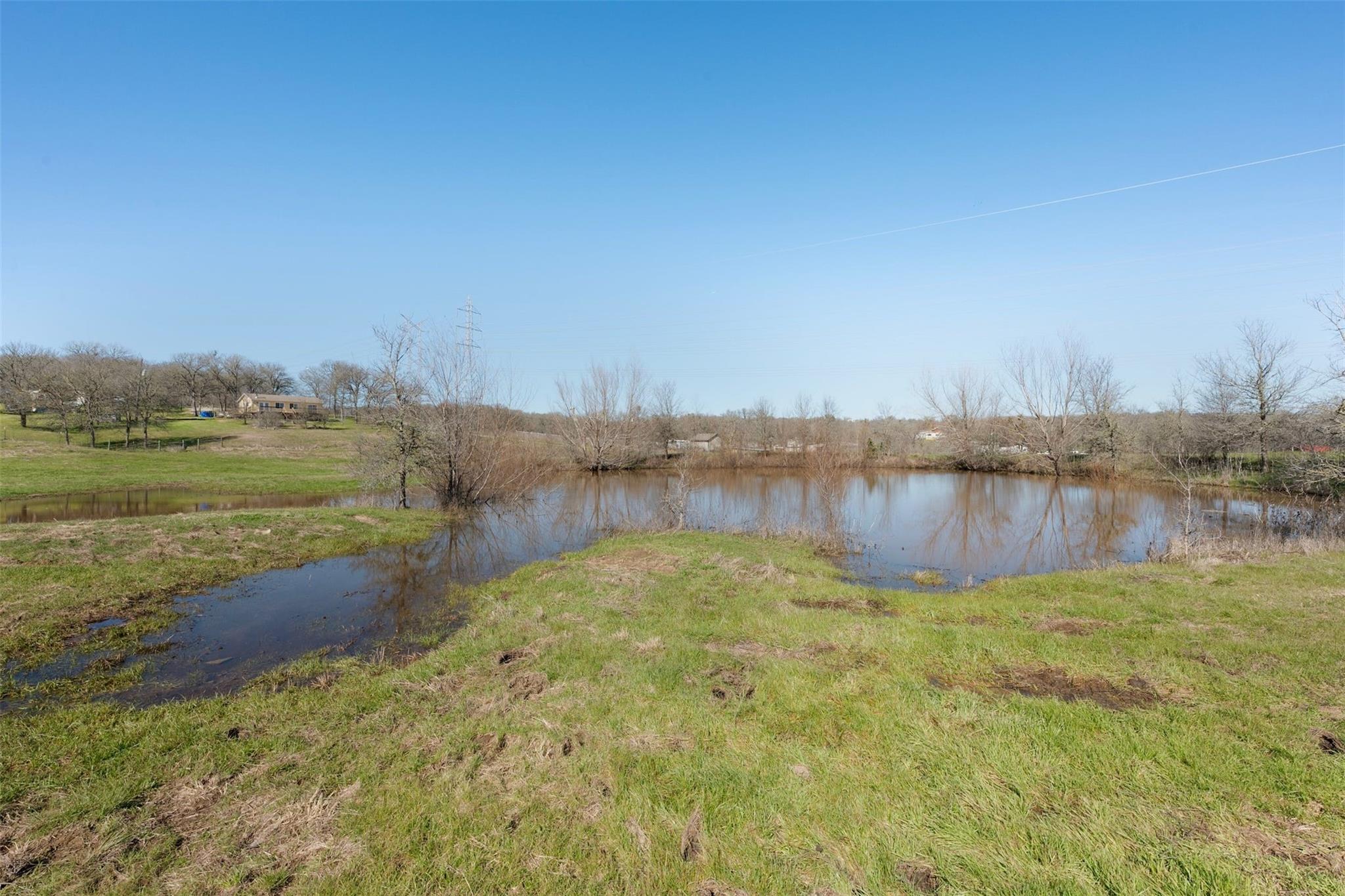 175 Settlers Trl, Elgin, TX 78621