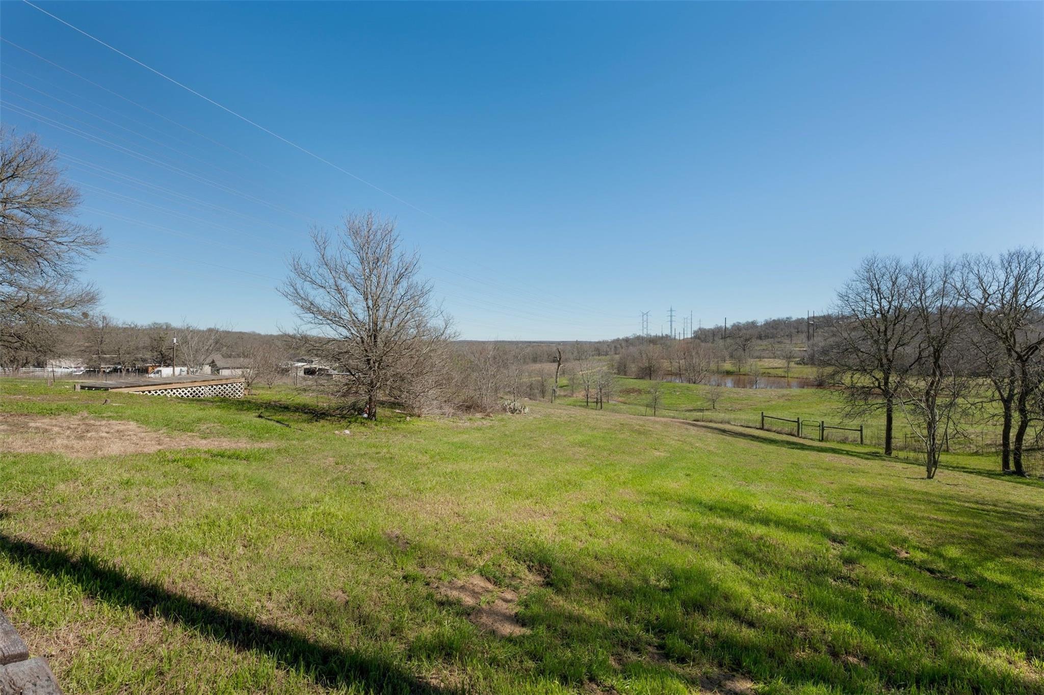 175 Settlers Trl, Elgin, TX 78621