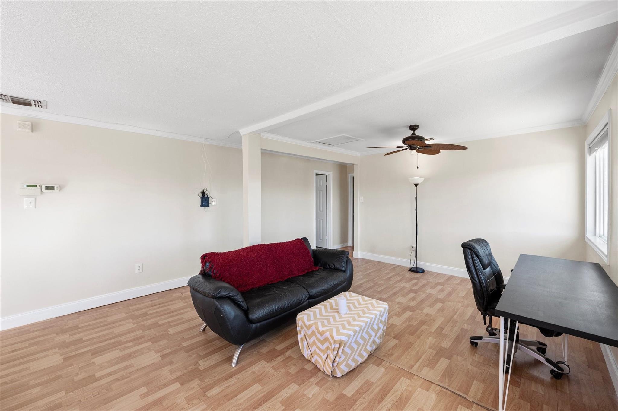 175 Settlers Trl, Elgin, TX 78621