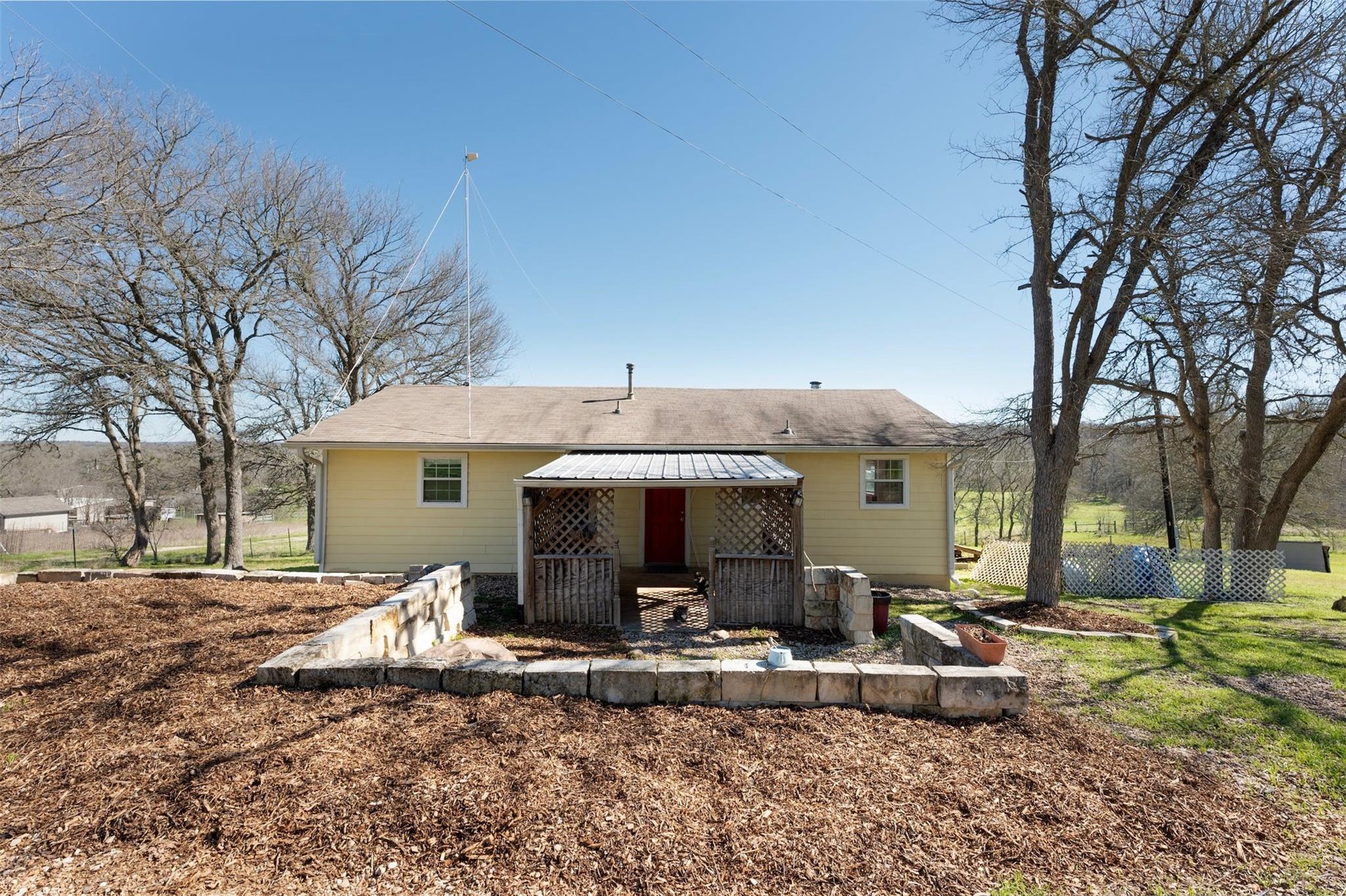 175 Settlers Trl, Elgin, TX 78621
