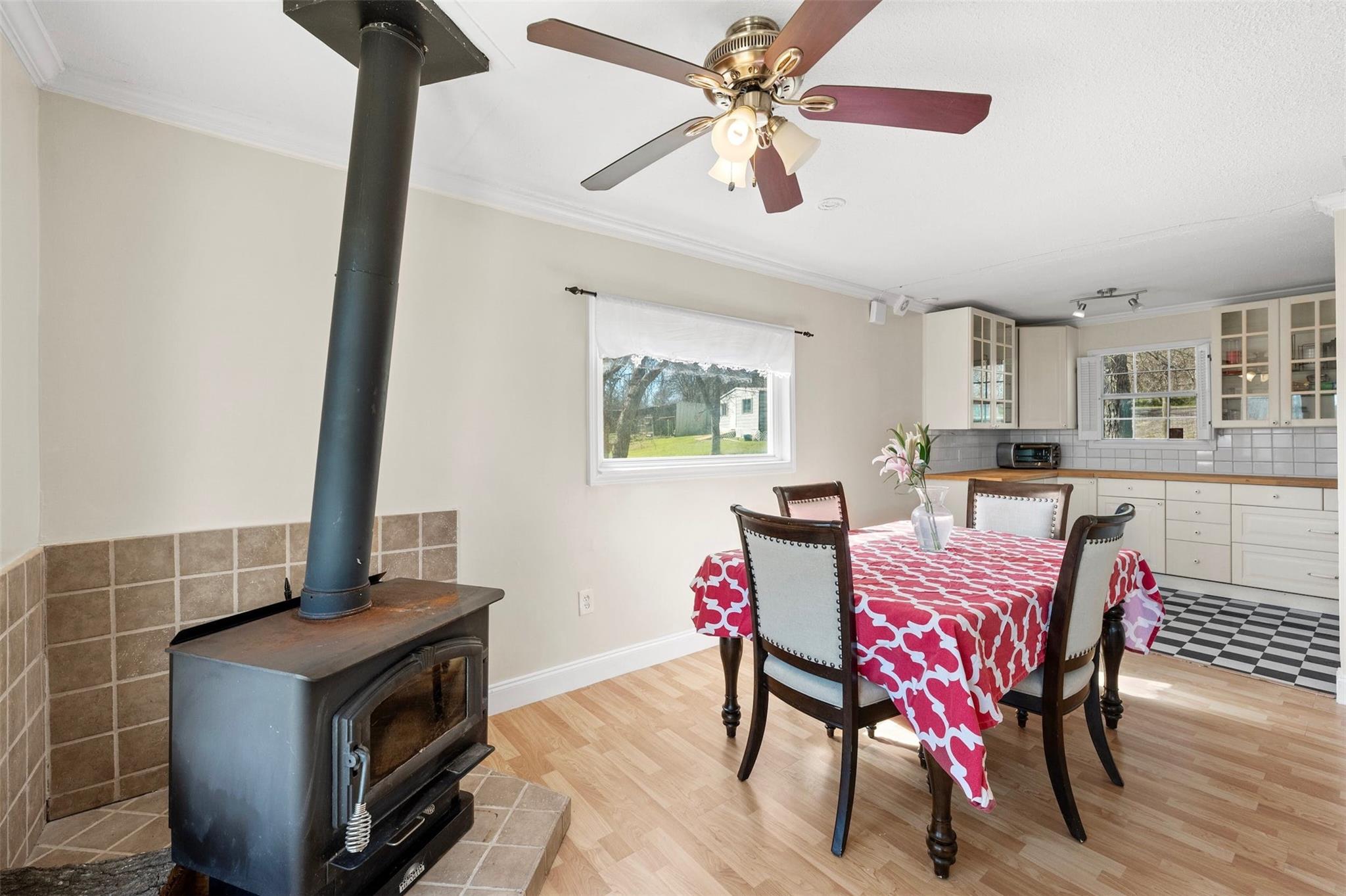 175 Settlers Trl, Elgin, TX 78621
