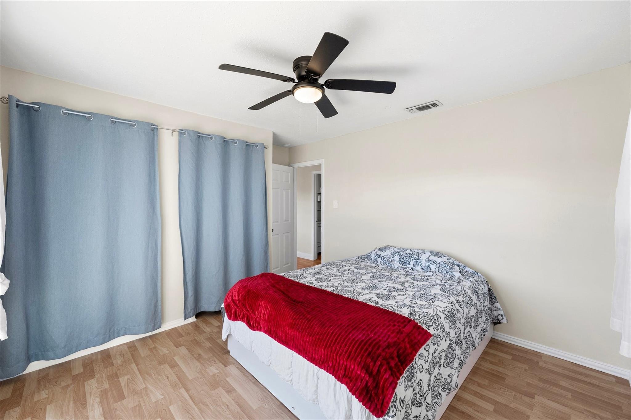 175 Settlers Trl, Elgin, TX 78621
