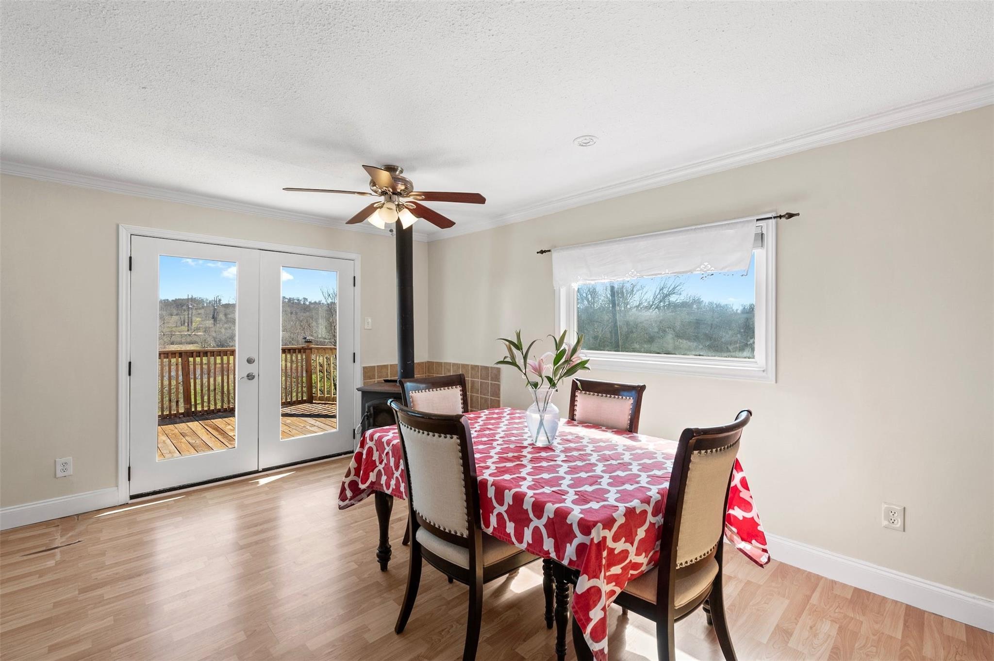 175 Settlers Trl, Elgin, TX 78621