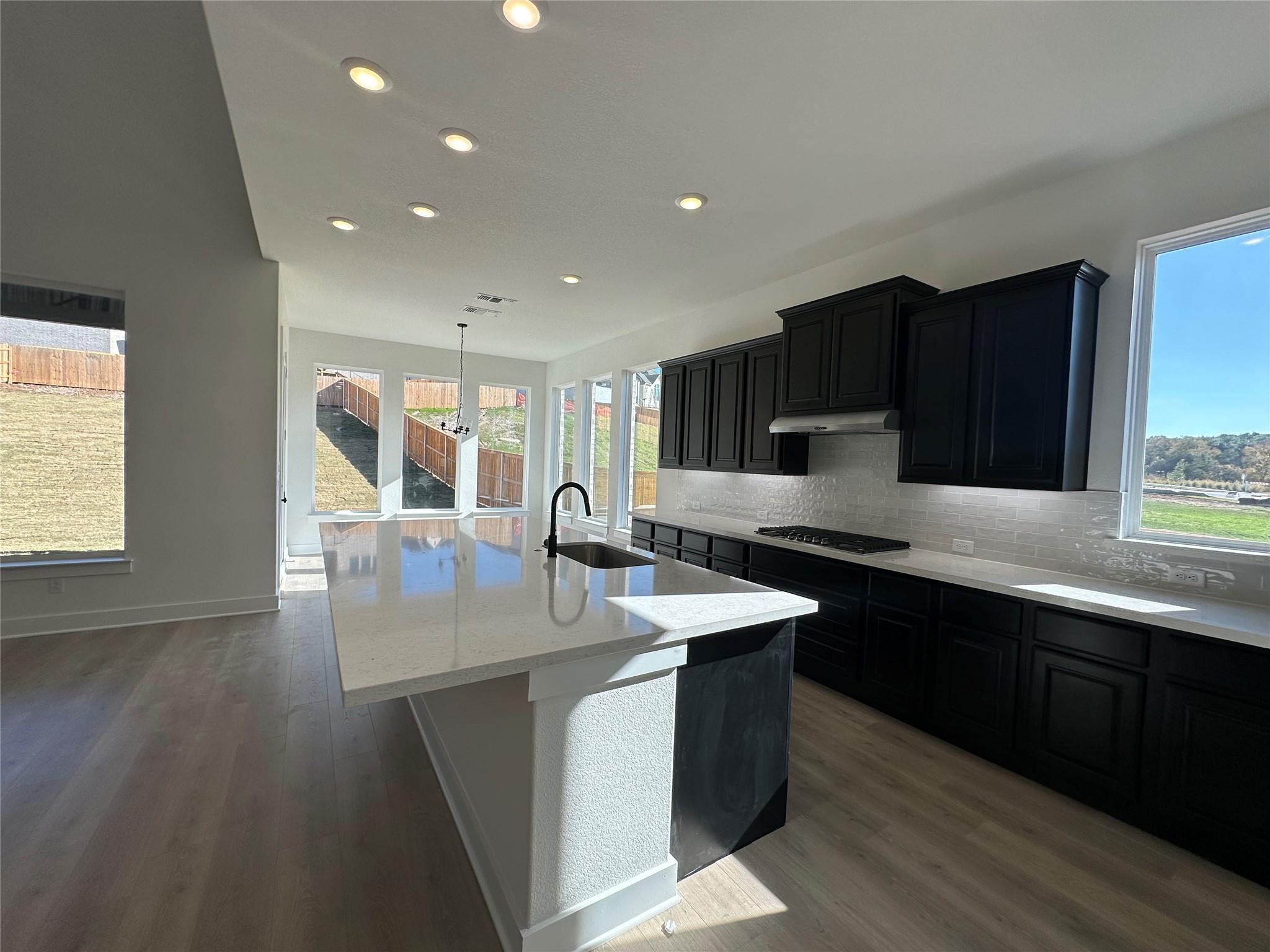 1520 Jolie Rose Bnd, Leander, TX 78641