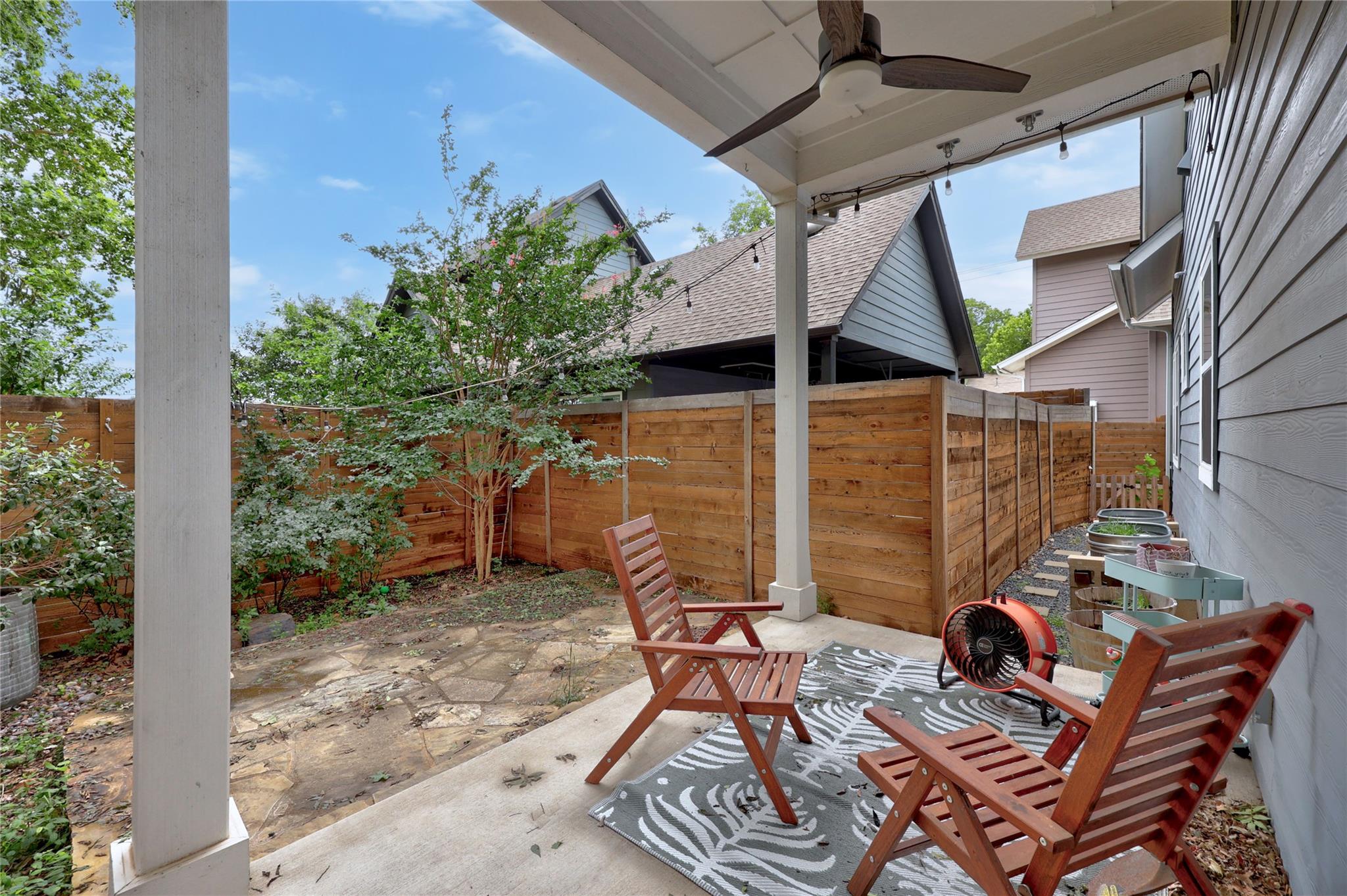 8414 Bowling Green Dr # 3, Austin, TX 78757