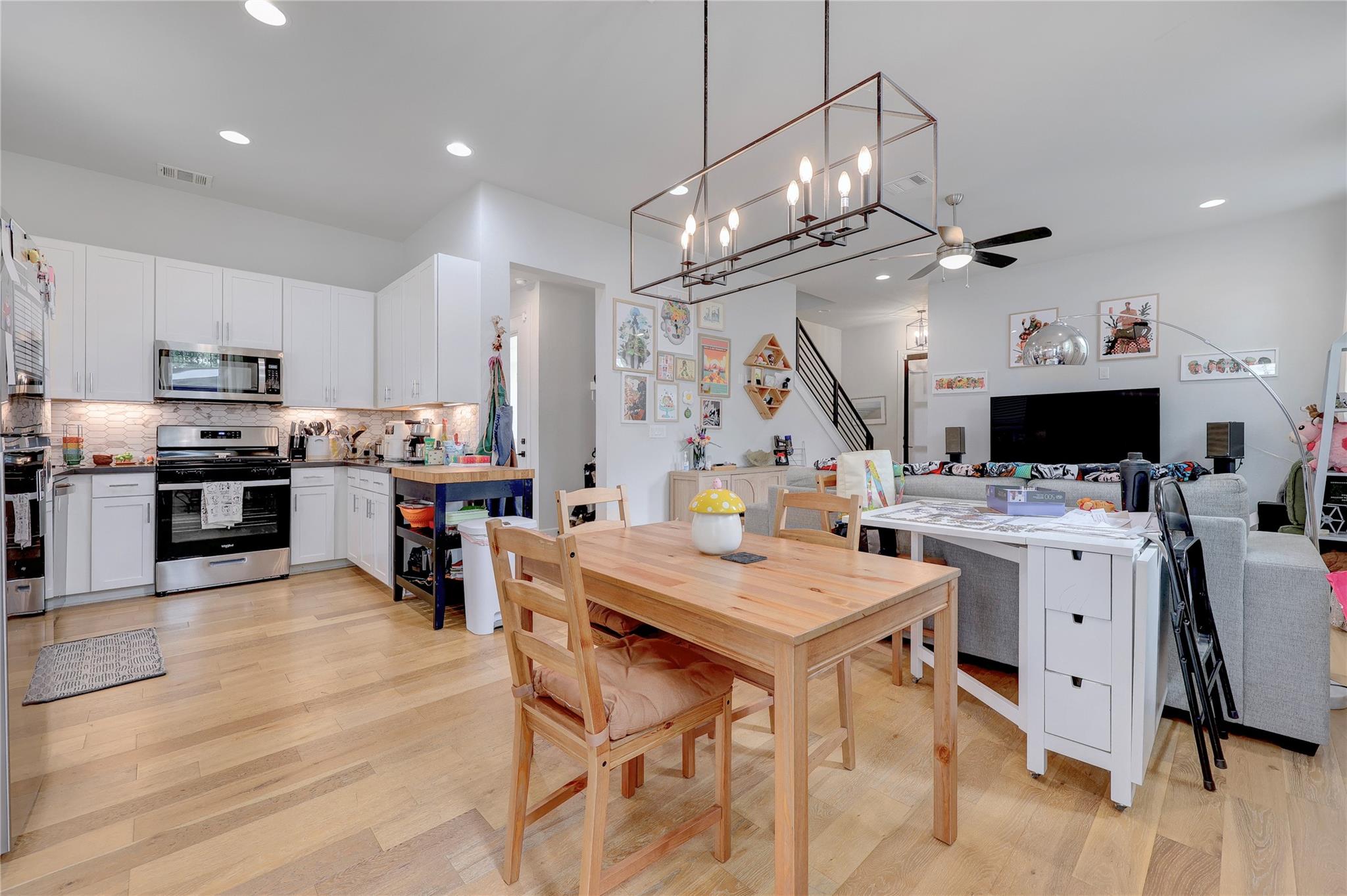 8414 Bowling Green Dr # 3, Austin, TX 78757