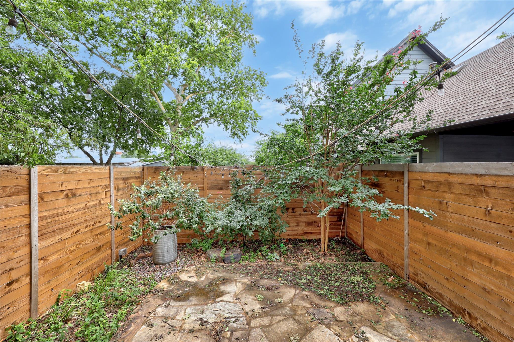 8414 Bowling Green Dr # 3, Austin, TX 78757