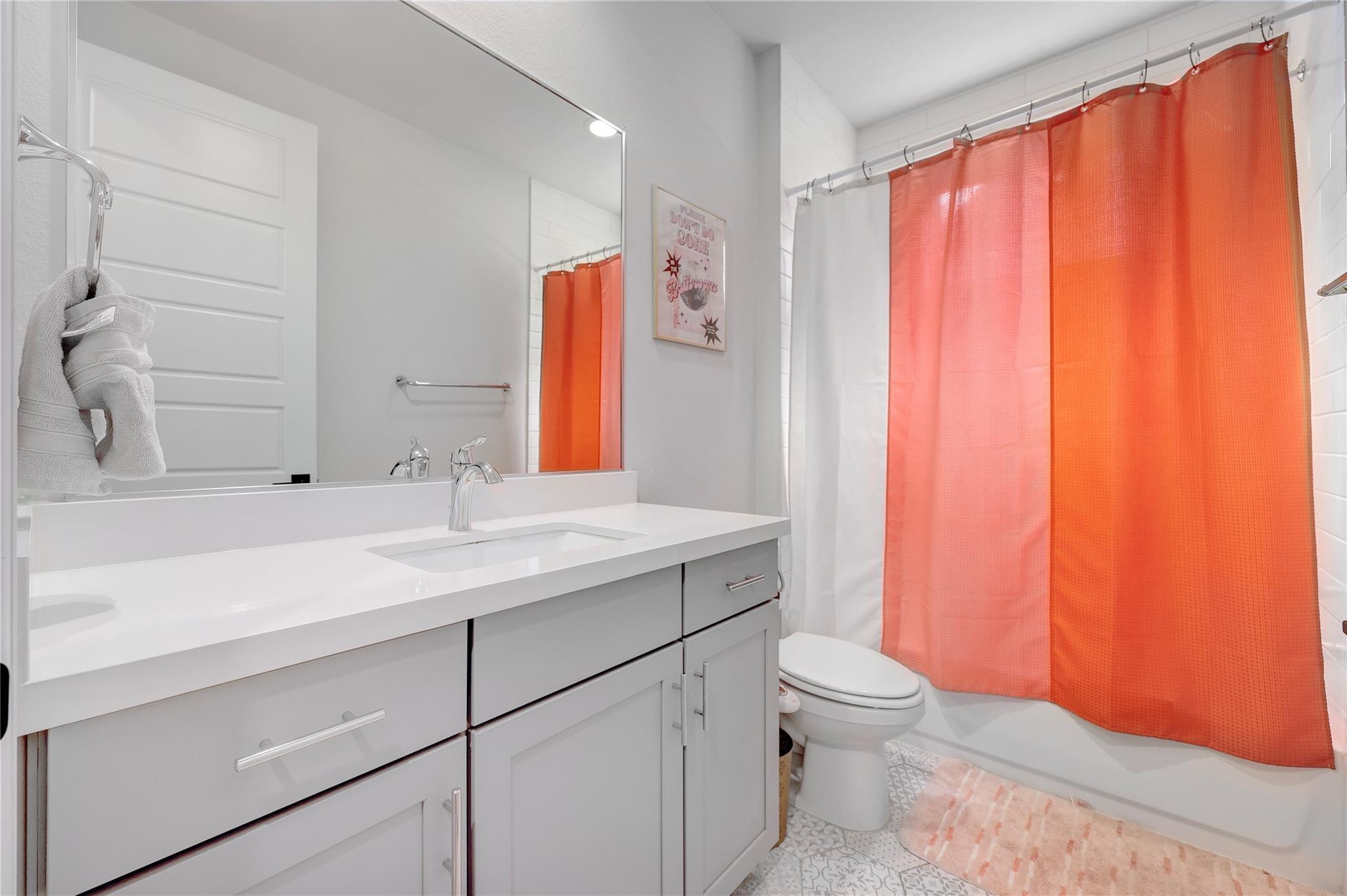 8414 Bowling Green Dr # 3, Austin, TX 78757